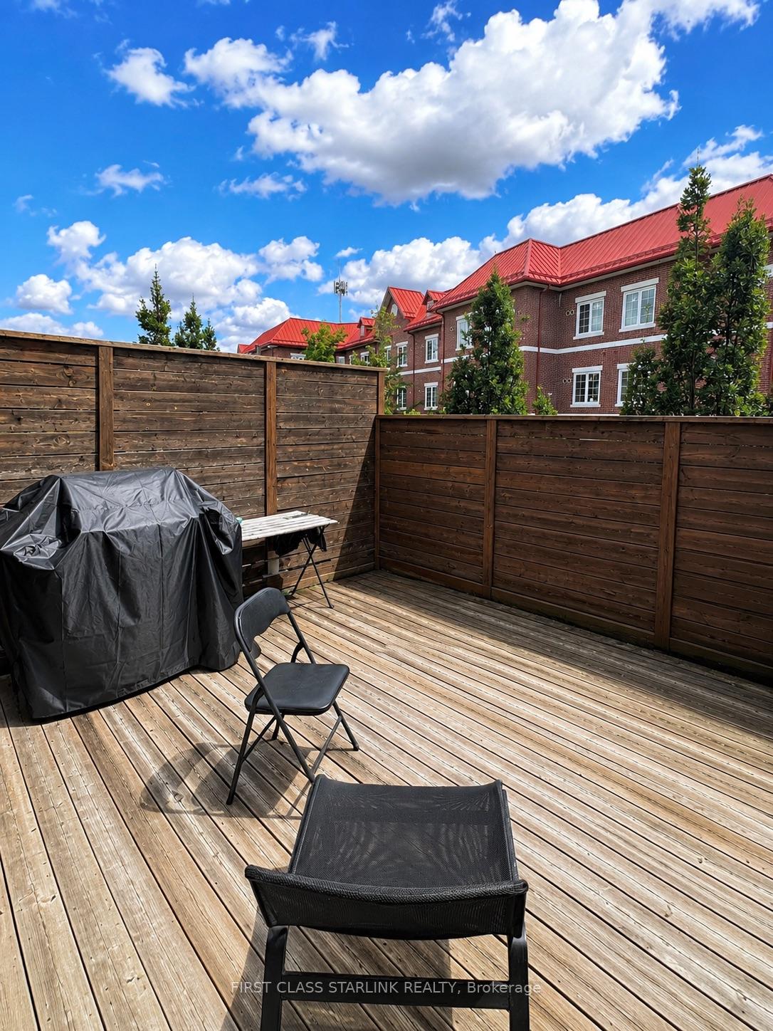 Photo 16 of Unit 34, 2058 Queensborough Gate, Mississauga, Central Erin Mills — HOMEH