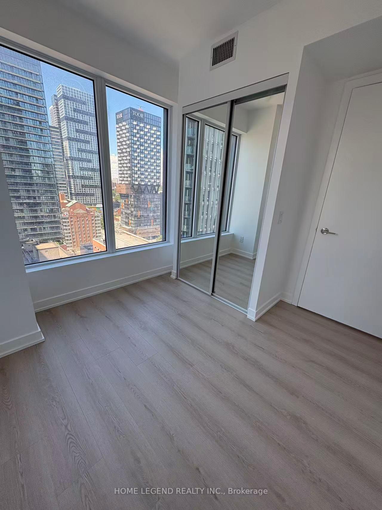 Photo 5 of Unit 2115, 100 Queen Street E, Toronto, Church-Yonge Corridor — HOMEH