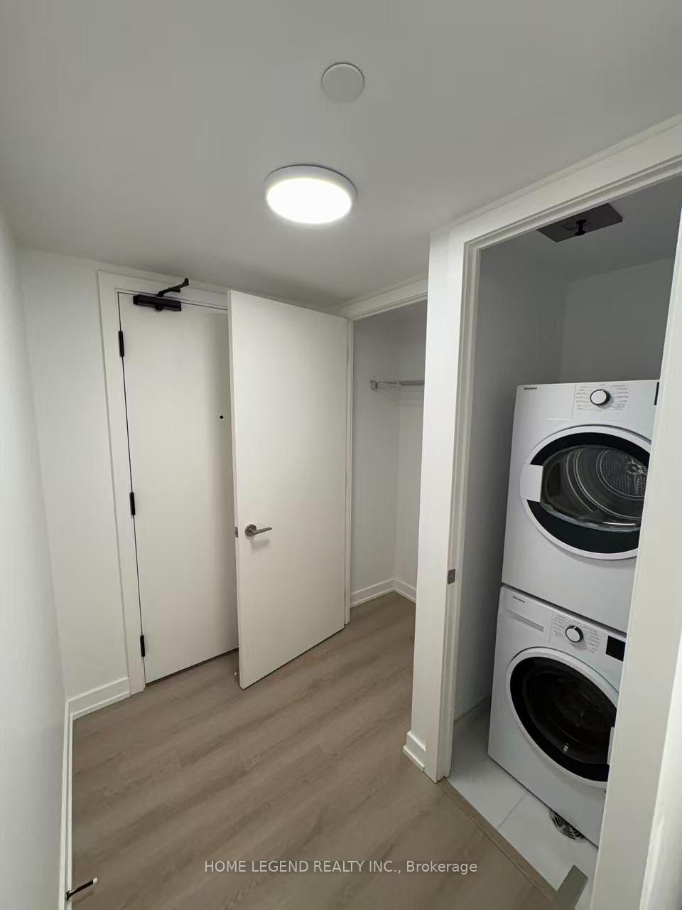 Photo 6 of Unit 2115, 100 Queen Street E, Toronto, Church-Yonge Corridor — HOMEH