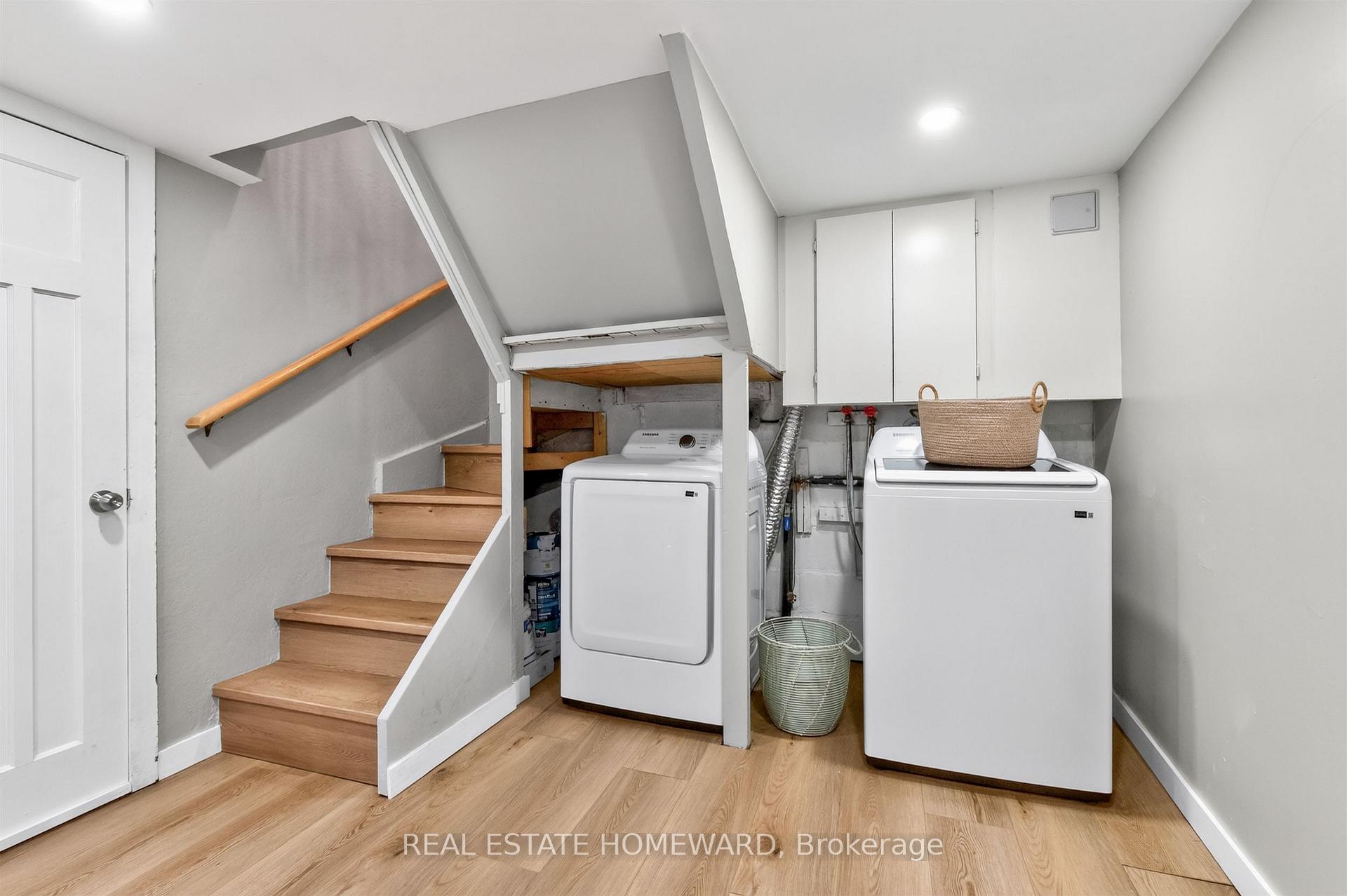 Photo 15 of 413 O'connor Drive, Toronto, East York — HOMEH