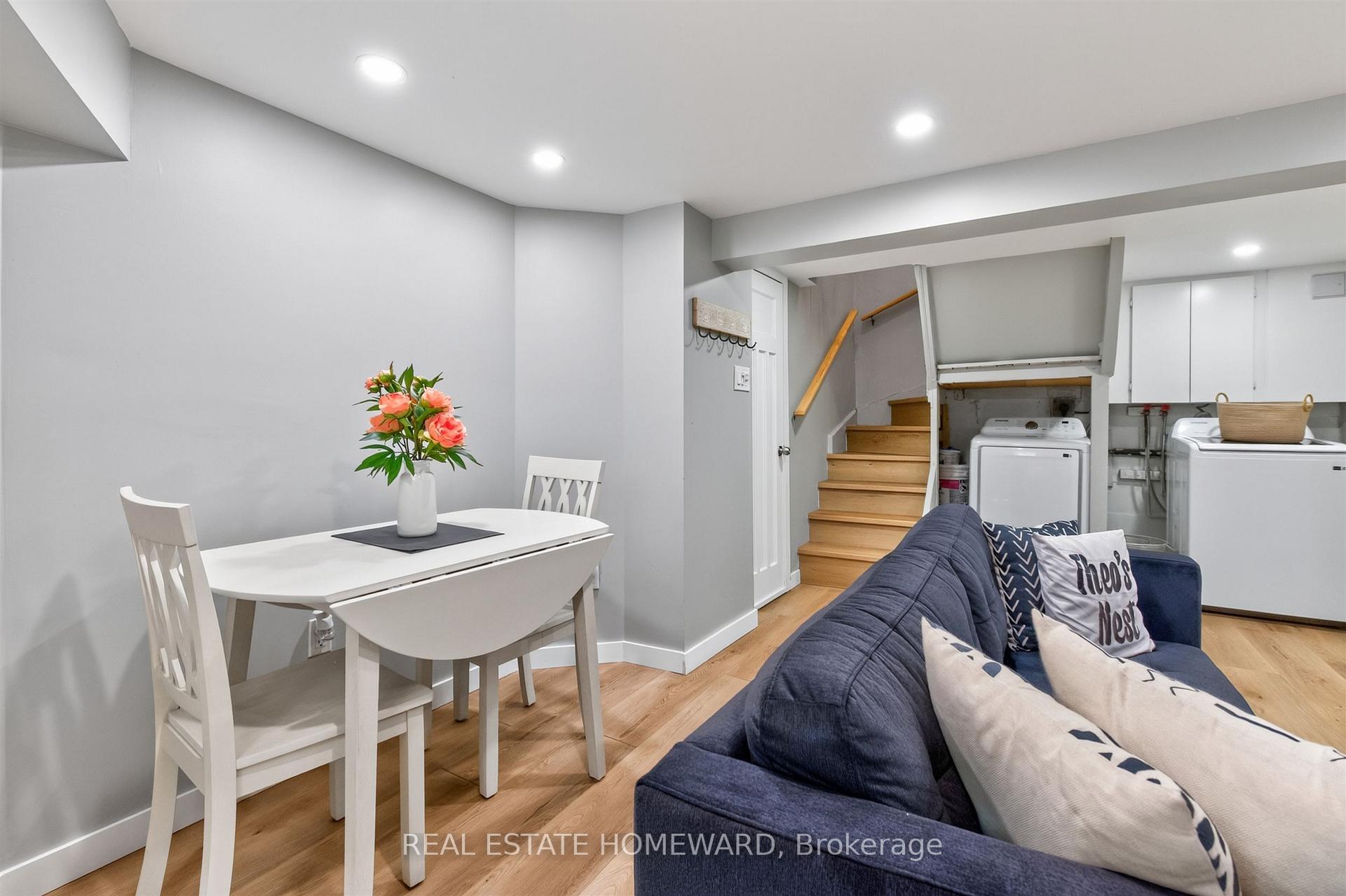 Photo 17 of 413 O'connor Drive, Toronto, East York — HOMEH