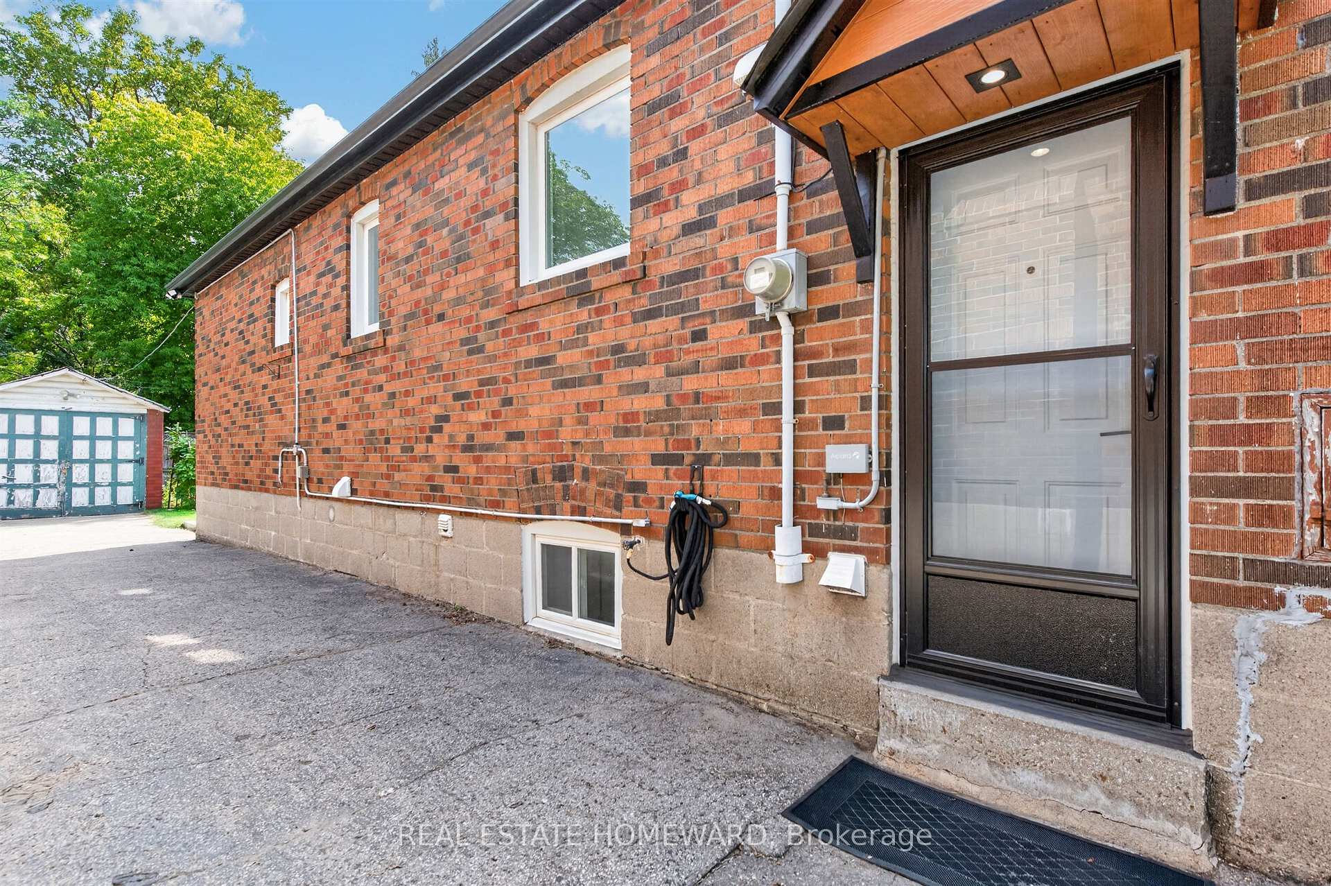Photo 31 of 413 O'connor Drive, Toronto, East York — HOMEH