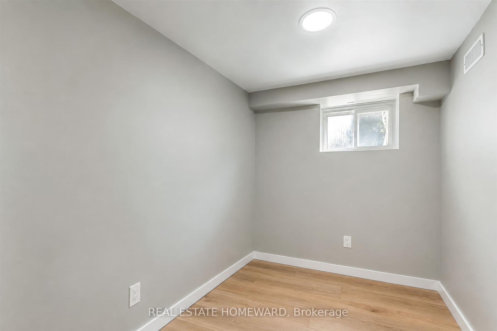Photo 22 of 413 O'connor Drive, Toronto, East York — HOMEH