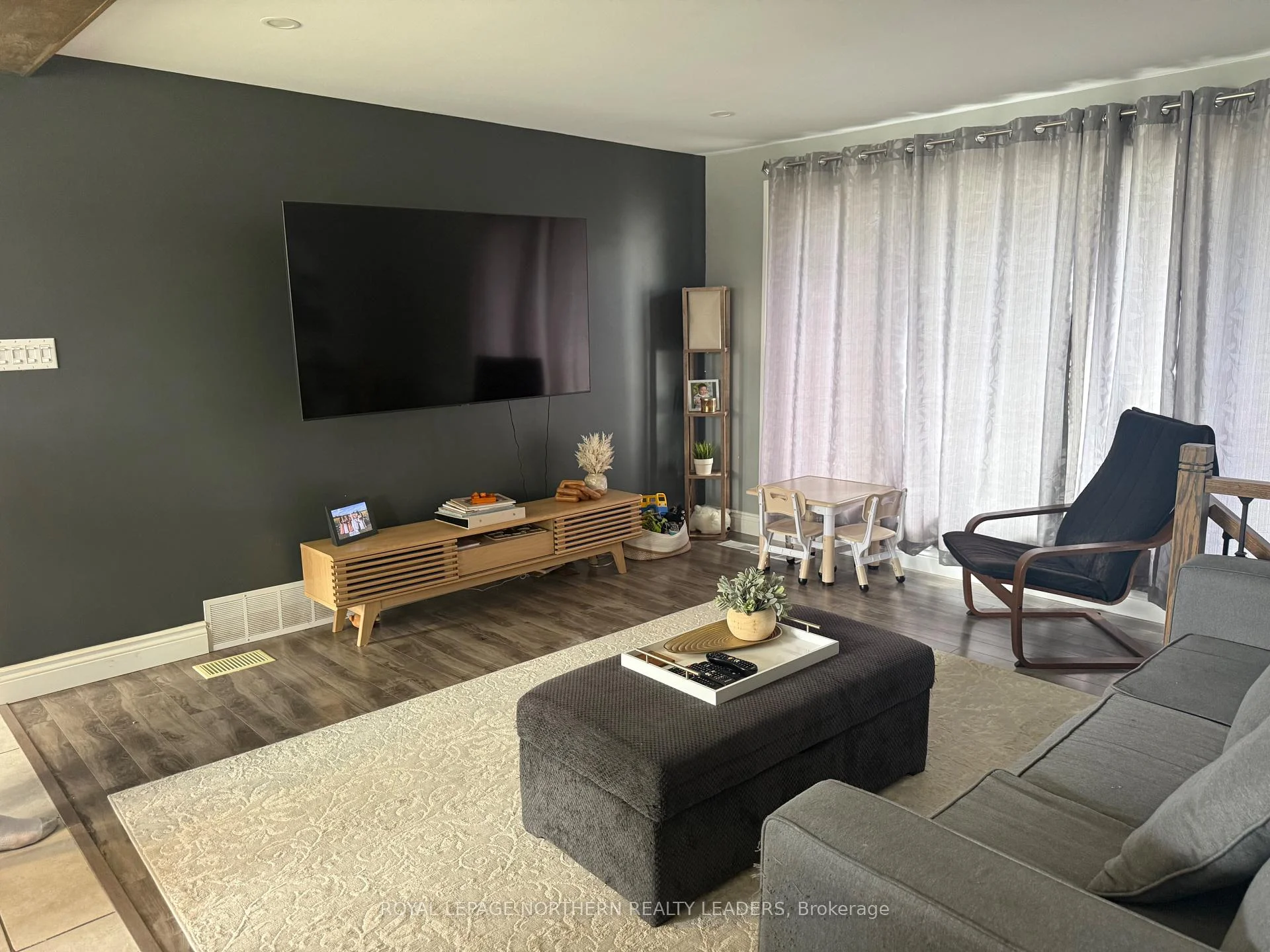 Photo 94 of 536 Tamarack Street, Timmins, TNE - North — HOMEH