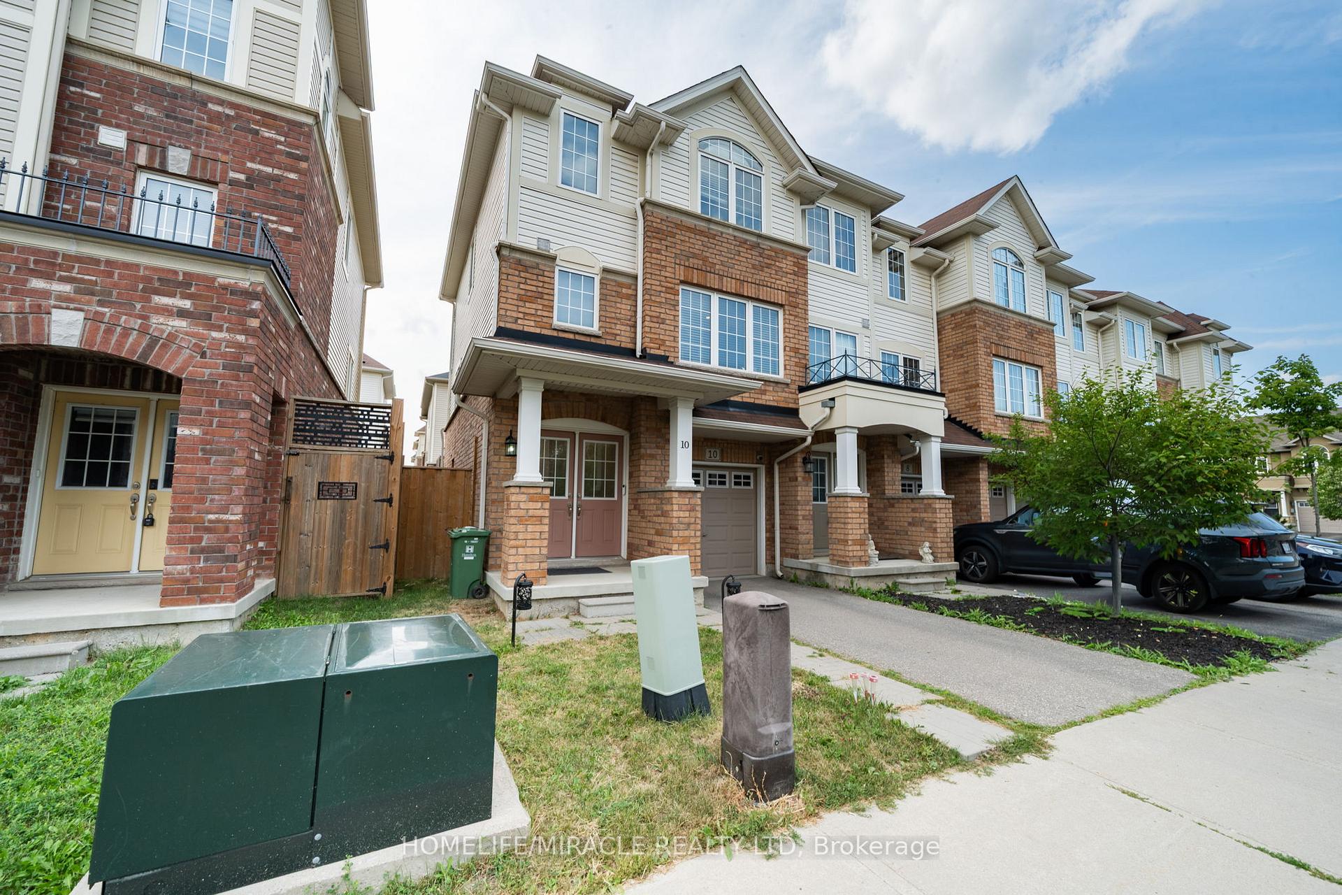 Photo 4 of 10 Kenridge Terrace, Hamilton, Stoney Creek Mountain — HOMEH