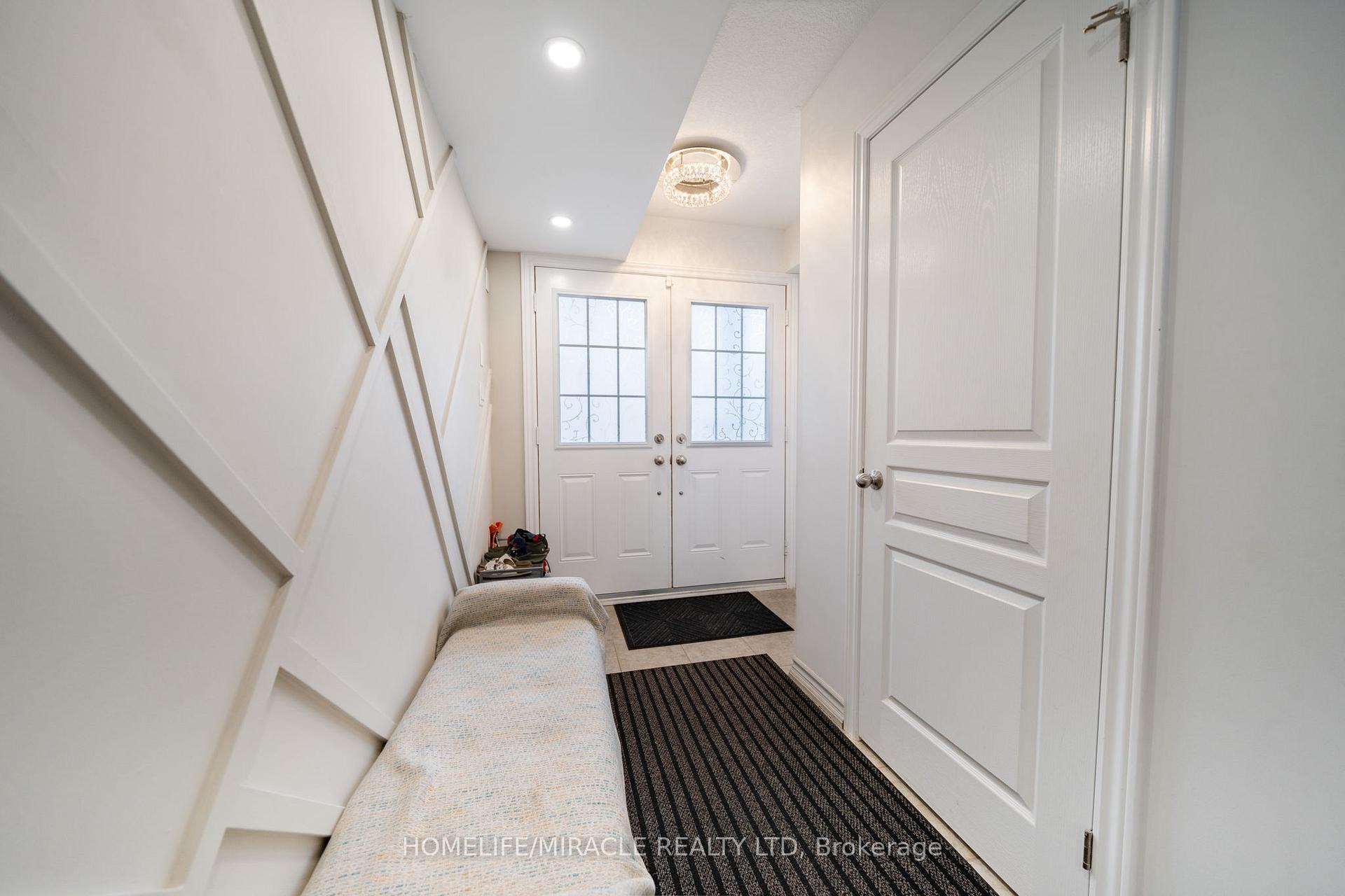 Photo 7 of 10 Kenridge Terrace, Hamilton, Stoney Creek Mountain — HOMEH