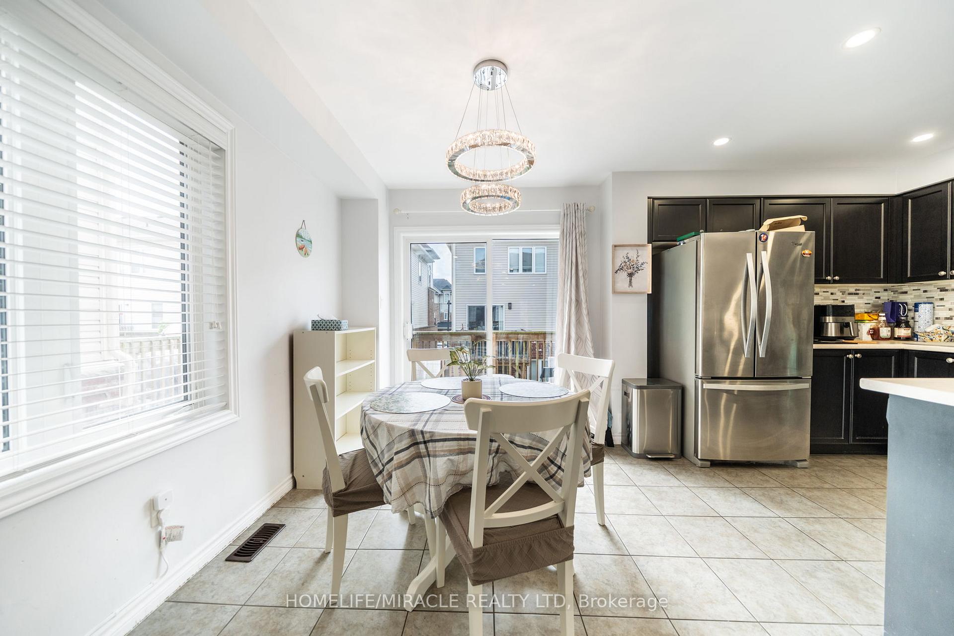 Photo 21 of 10 Kenridge Terrace, Hamilton, Stoney Creek Mountain — HOMEH