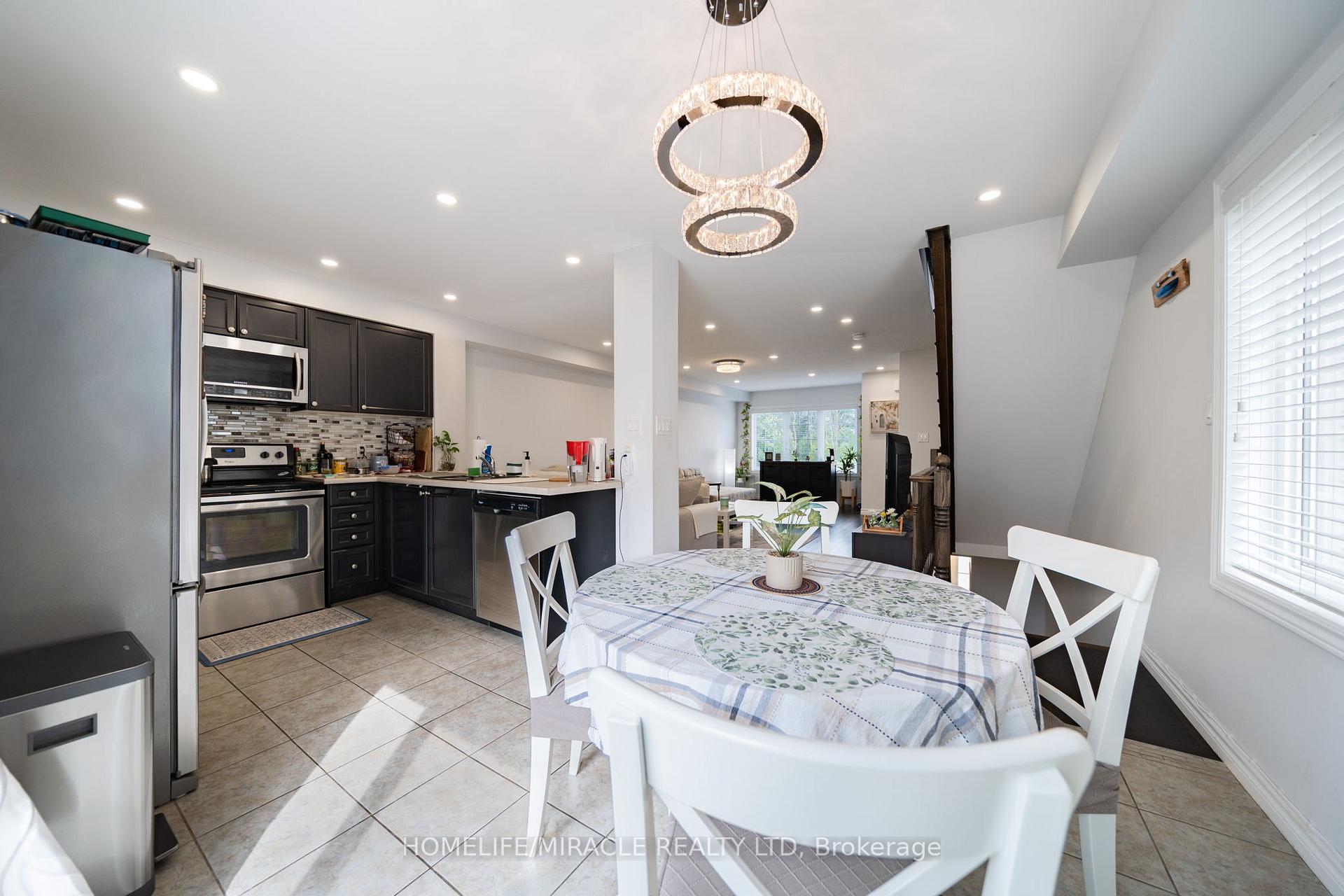 Photo 24 of 10 Kenridge Terrace, Hamilton, Stoney Creek Mountain — HOMEH