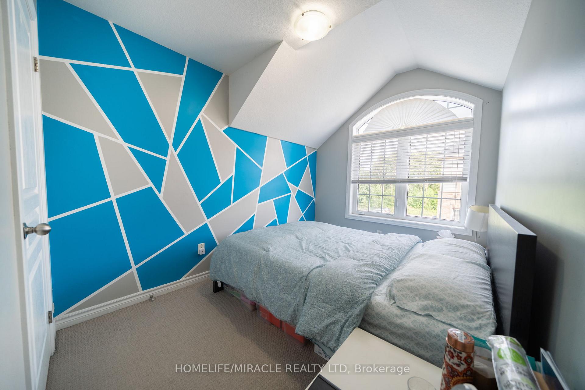 Photo 32 of 10 Kenridge Terrace, Hamilton, Stoney Creek Mountain — HOMEH