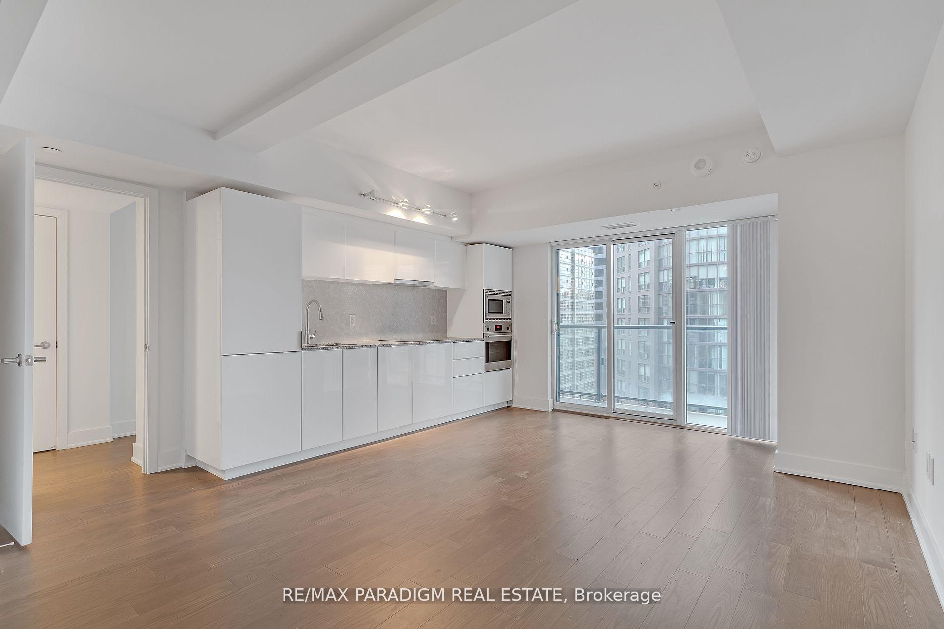 Photo 11 of Unit 2501, 955 Bay Street, Toronto, Bay Street Corridor — HOMEH