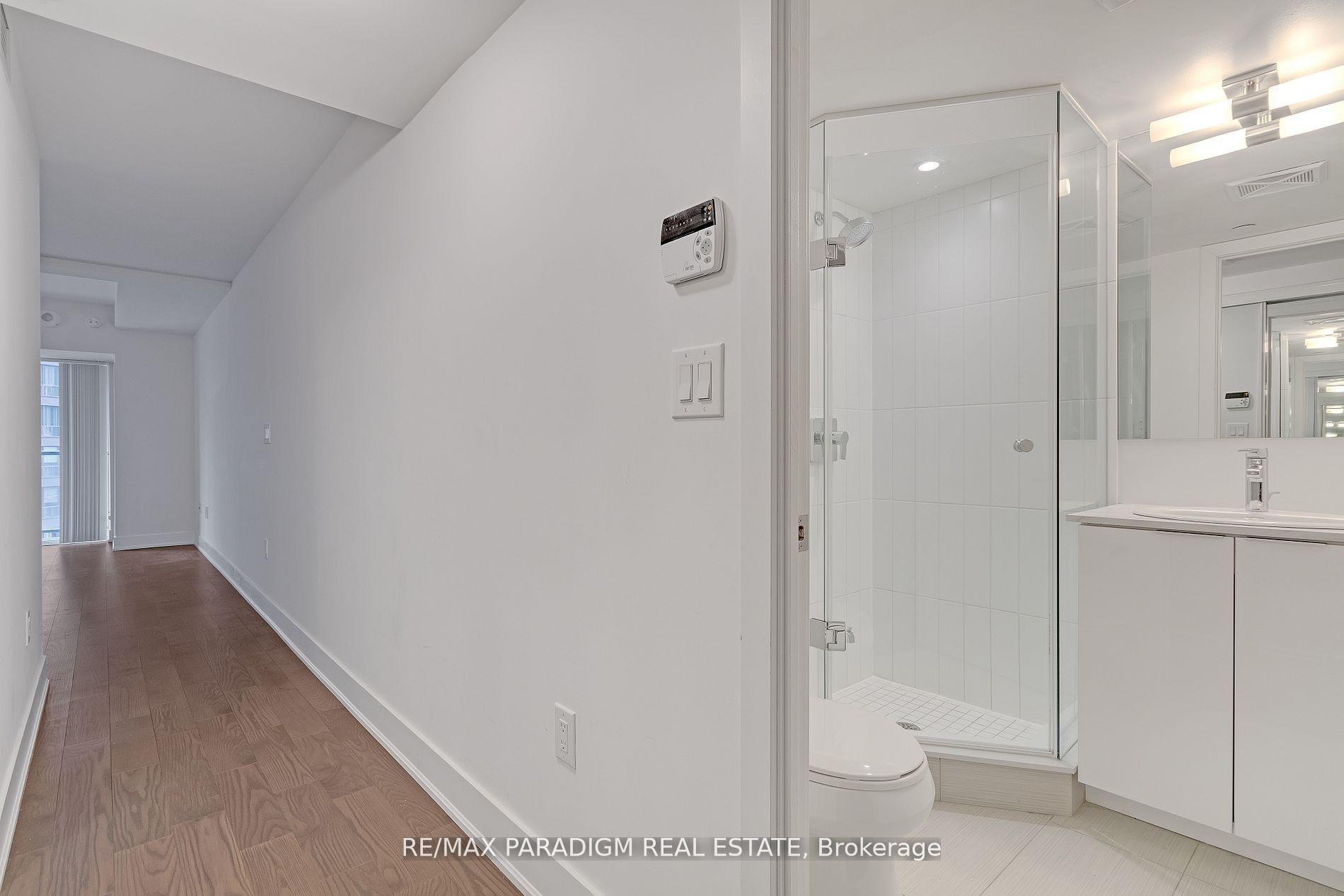 Photo 13 of Unit 2501, 955 Bay Street, Toronto, Bay Street Corridor — HOMEH