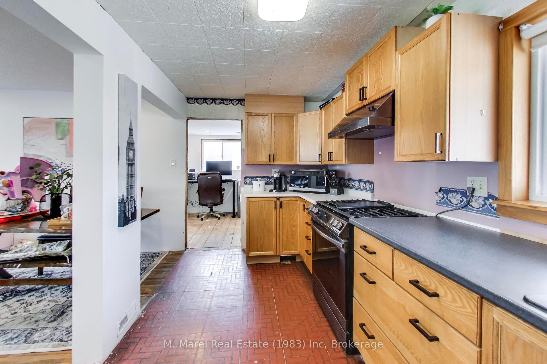 Photo 9 of 327 Dewitt Road, Hamilton, Stoney Creek Industrial — HOMEH
