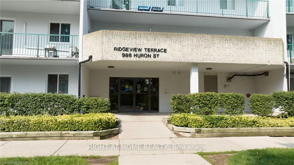 Photo 9 of Unit 801, 986 Huron Street, London, East A — HOMEH