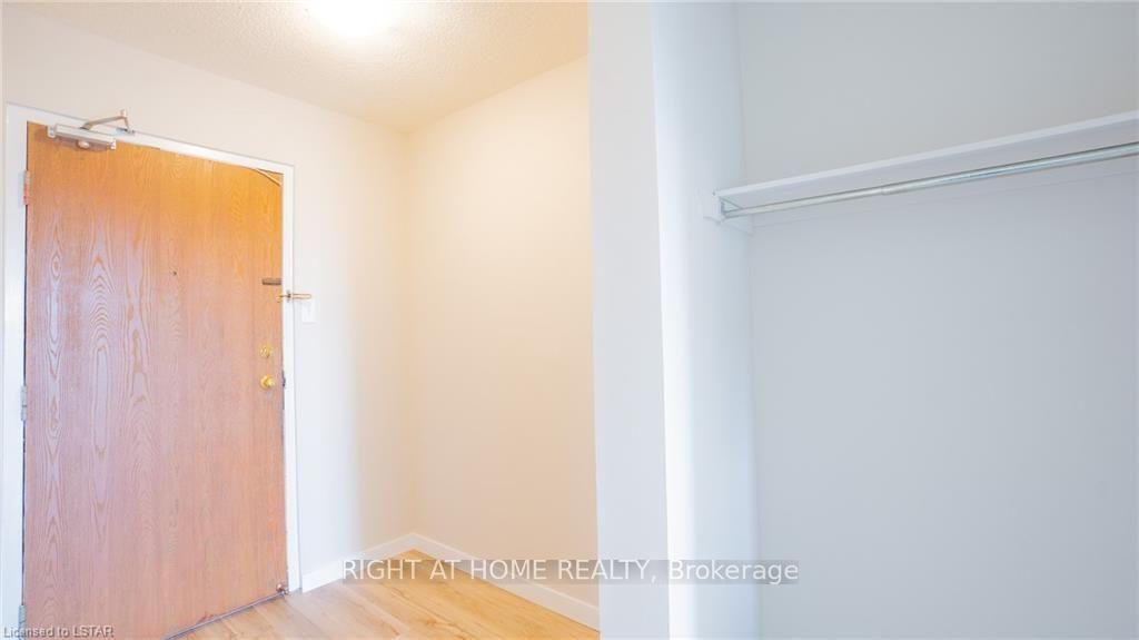 Photo 10 of Unit 801, 986 Huron Street, London, East A — HOMEH