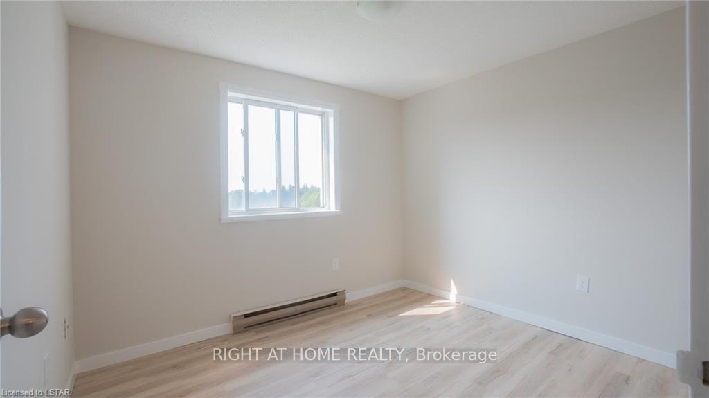 Photo 24 of Unit 801, 986 Huron Street, London, East A — HOMEH