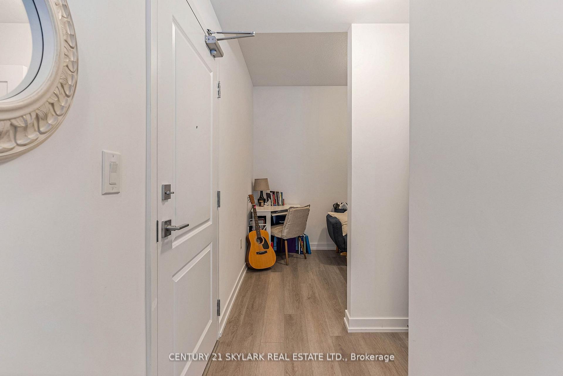 Photo 8 of Unit 701, 460 Dundas Street E, Hamilton, Waterdown — HOMEH