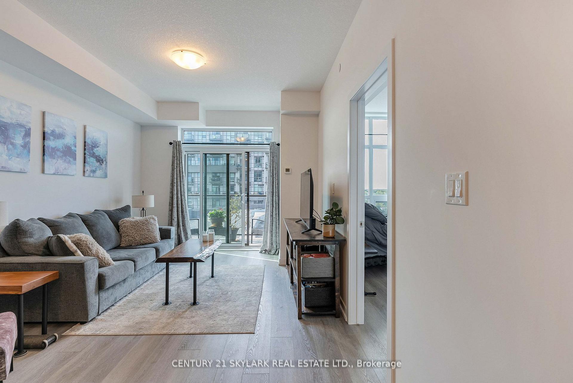 Photo 12 of Unit 701, 460 Dundas Street E, Hamilton, Waterdown — HOMEH