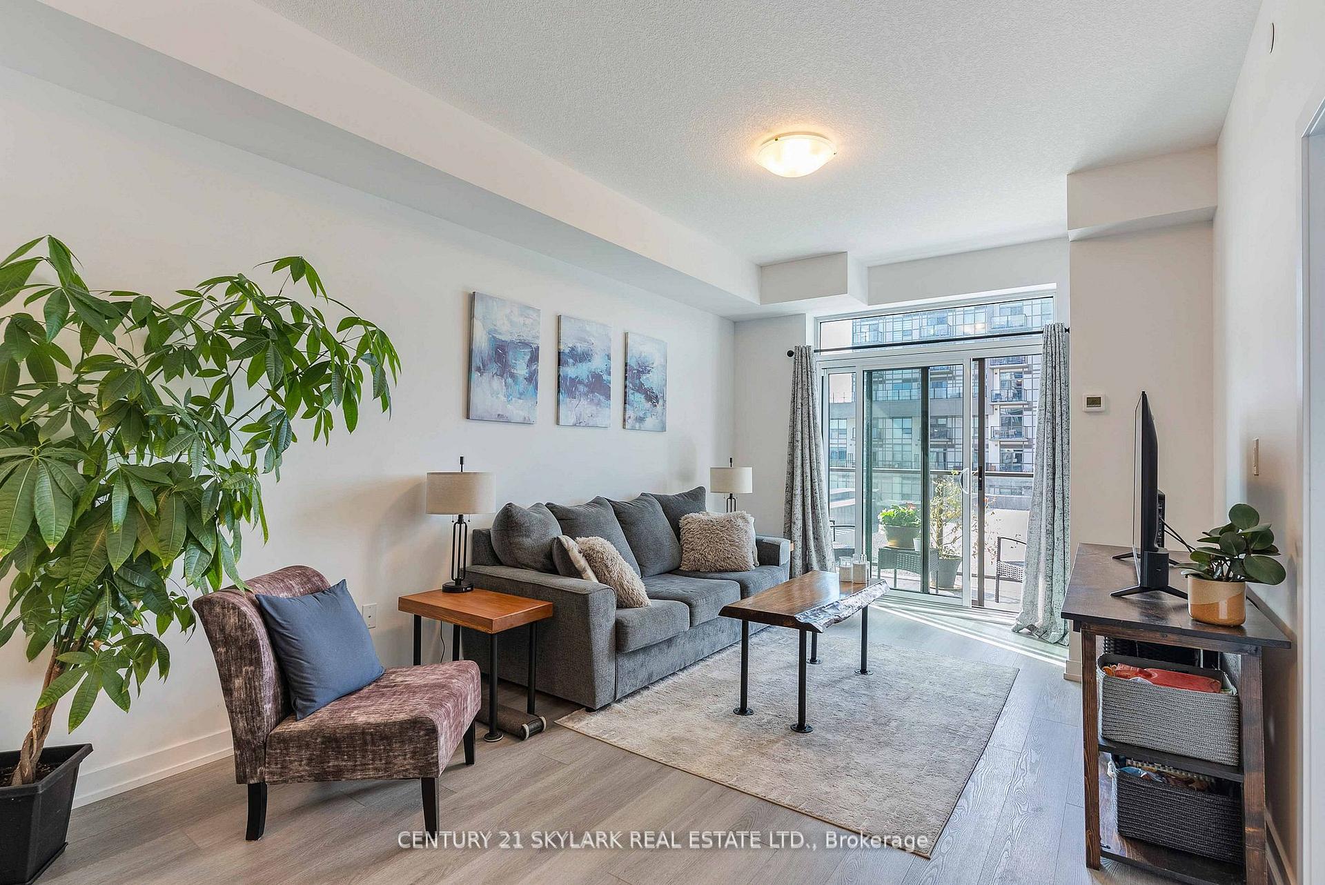 Photo 13 of Unit 701, 460 Dundas Street E, Hamilton, Waterdown — HOMEH