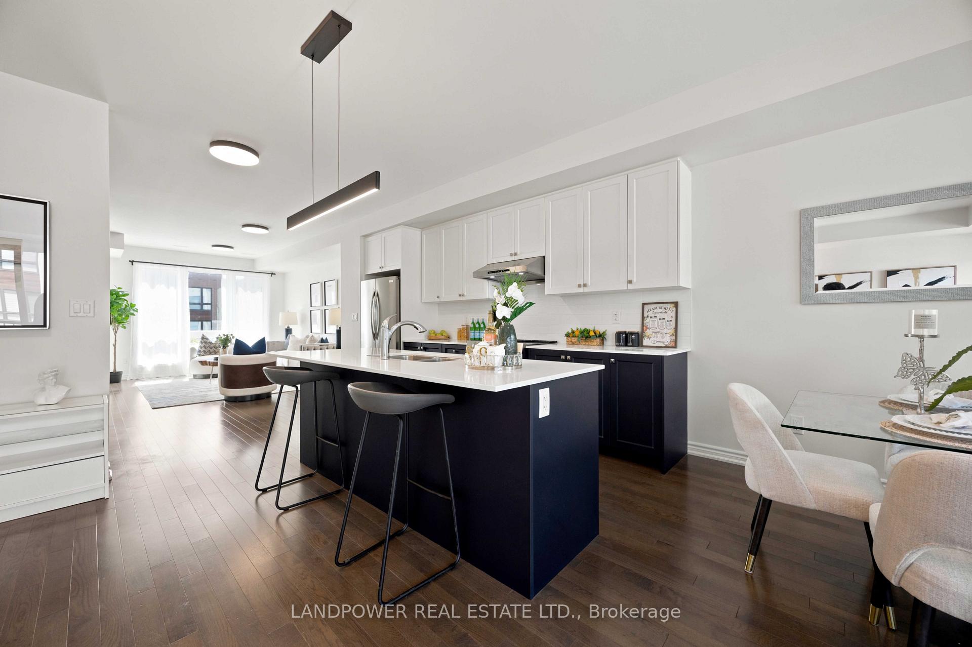 Photo 17 of 38 Lord Melborne Street, Markham, Victoria Square — HOMEH