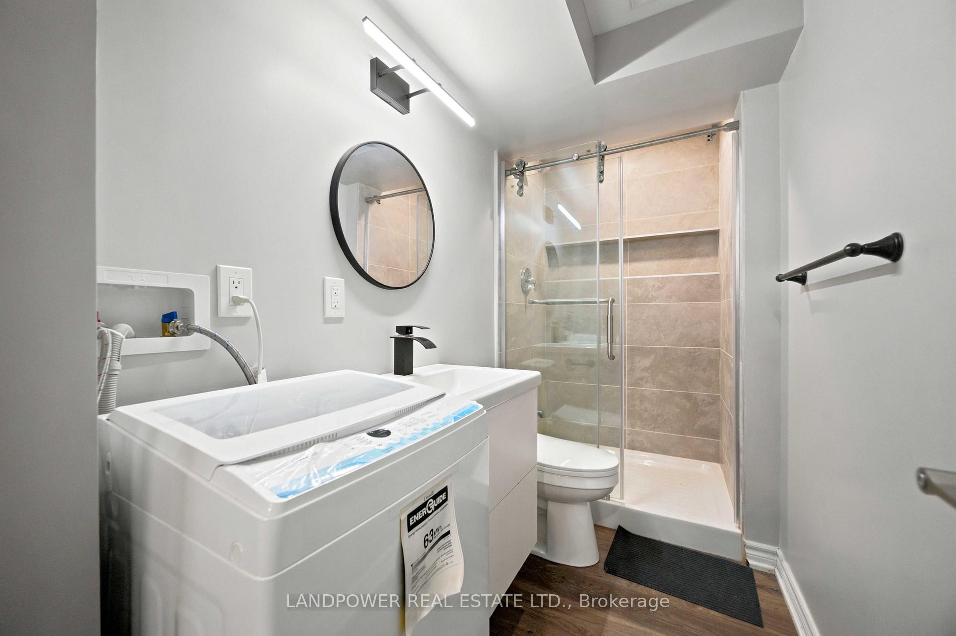 Photo 48 of 38 Lord Melborne Street, Markham, Victoria Square — HOMEH