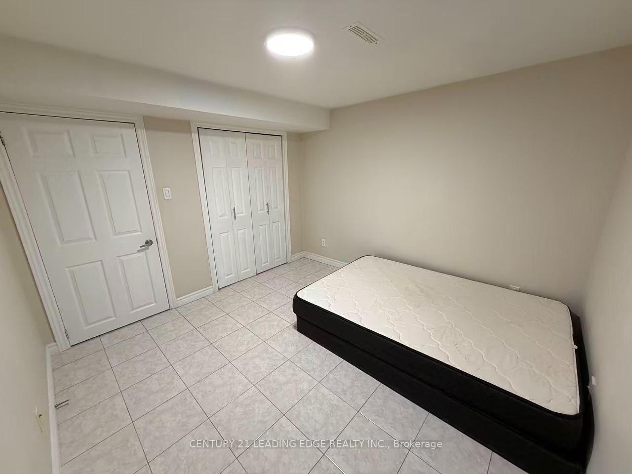 Photo 6 of Unit Bsmt, 5 Shadlock Street, Markham, Middlefield — HOMEH
