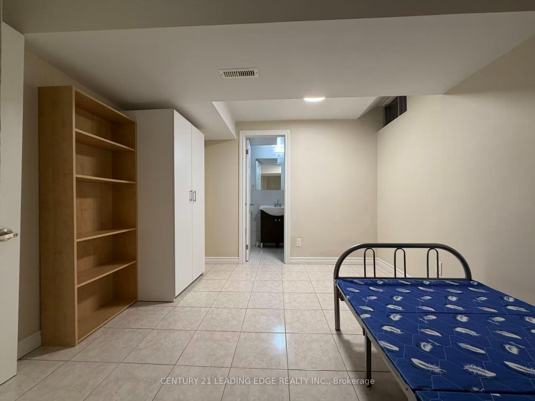 Photo 8 of Unit Bsmt, 5 Shadlock Street, Markham, Middlefield — HOMEH
