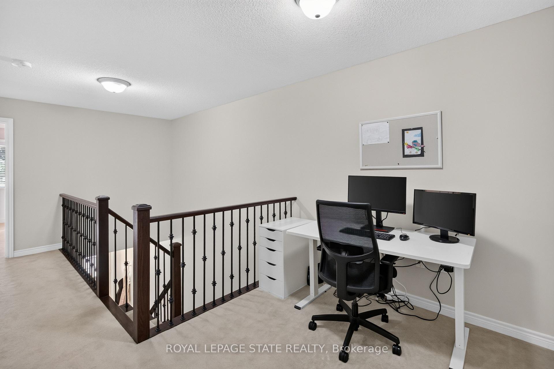 Photo 20 of 82 Maplevale Drive, Hamilton, Ancaster — HOMEH