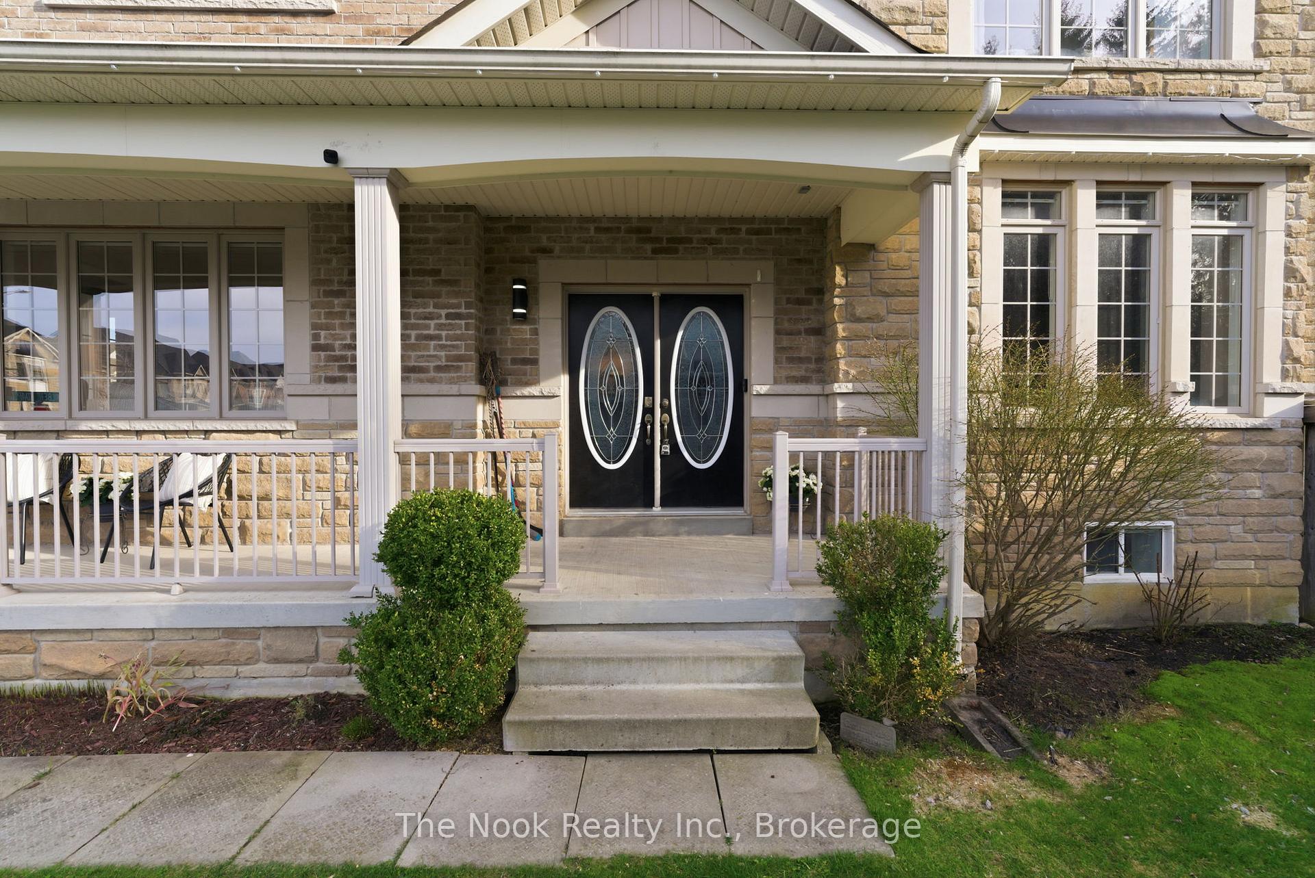 Photo 6 of 1 Wilbert Hoar Court, Clarington, Courtice — HOMEH
