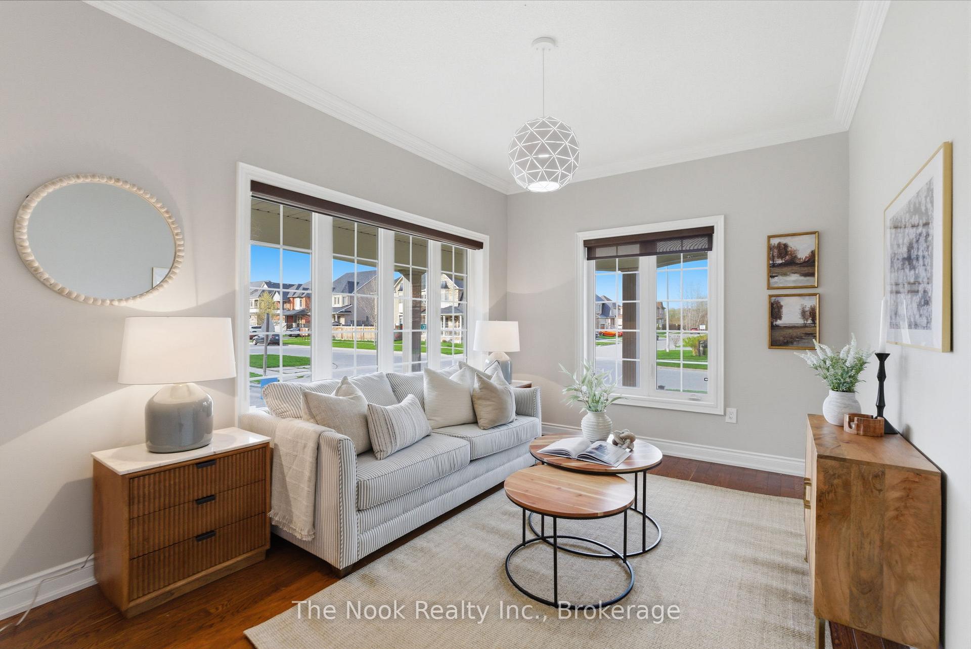Photo 10 of 1 Wilbert Hoar Court, Clarington, Courtice — HOMEH