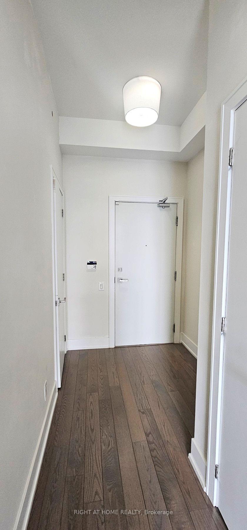 Photo 4 of Unit 302, 170 Avenue Road, Toronto, The Annex — HOMEH
