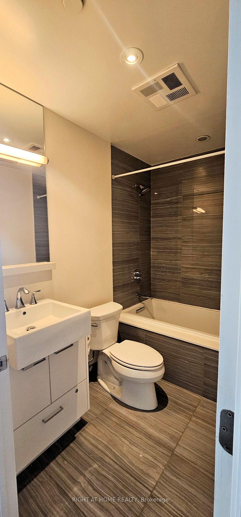 Photo 17 of Unit 302, 170 Avenue Road, Toronto, The Annex — HOMEH