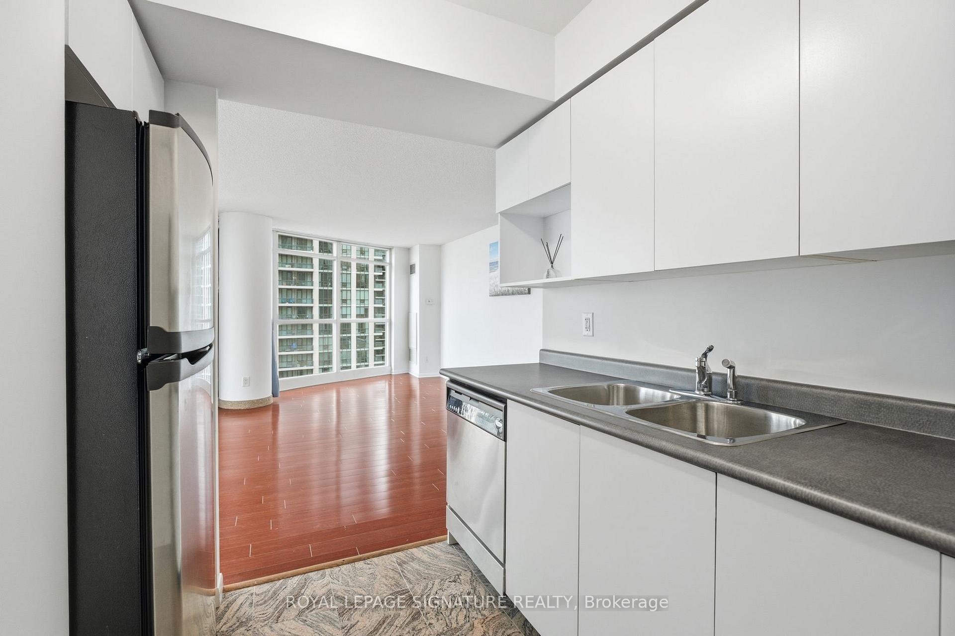 Photo 18 of Unit 2011, 18 Yonge Street, Toronto, Waterfront Communities — HOMEH