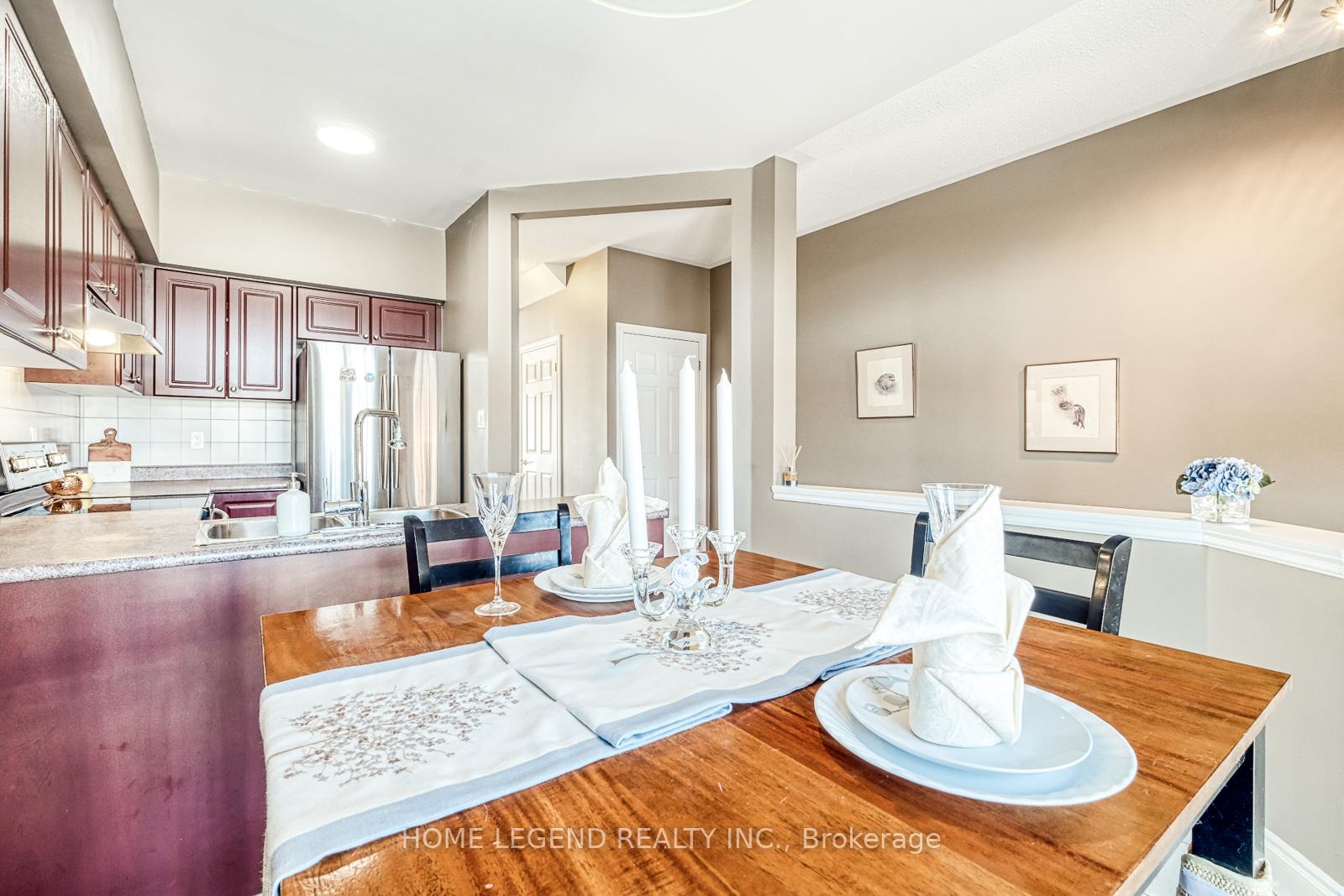 Photo 10 of 28 Loring Doolittle Court, Aurora, Aurora Village — HOMEH