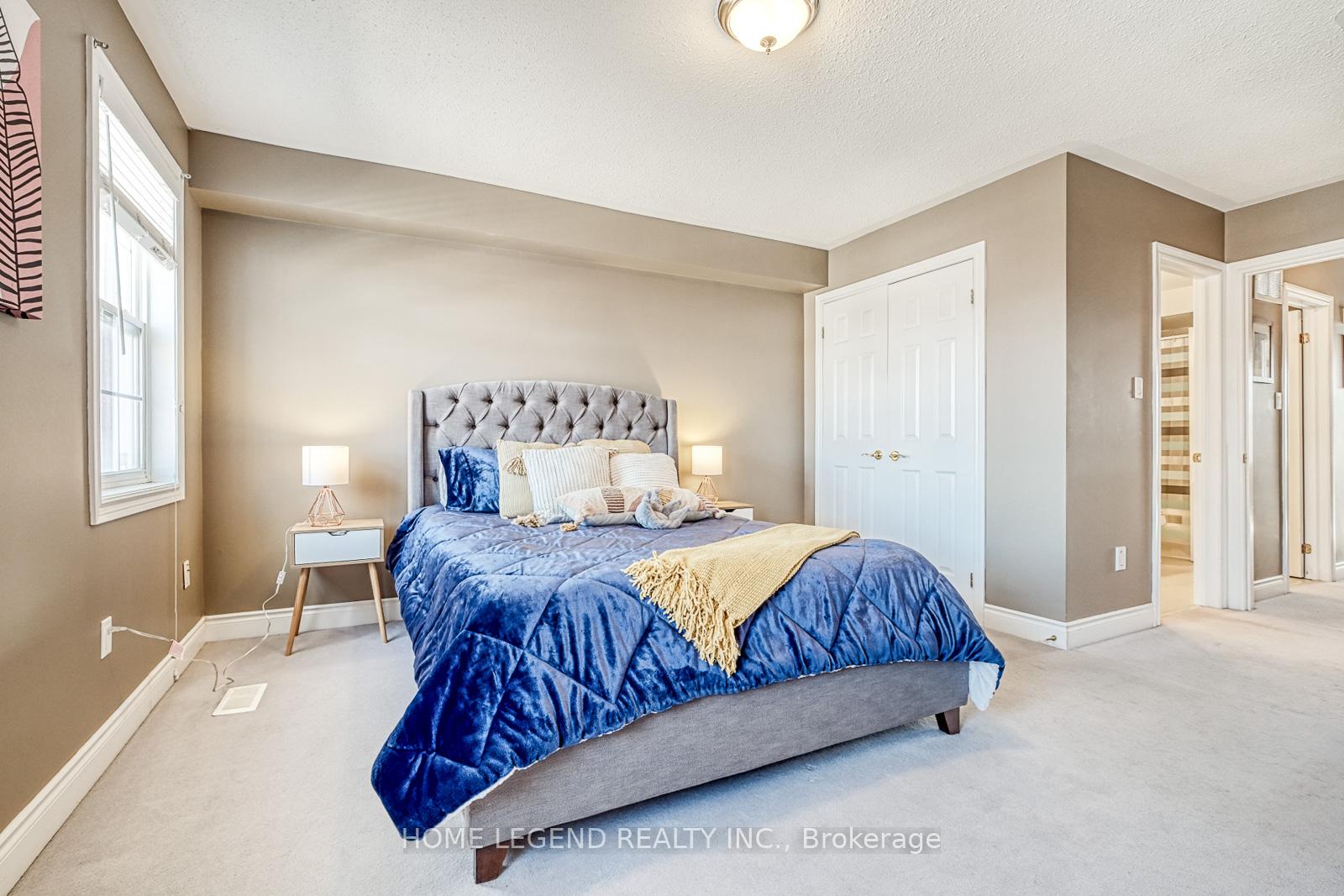 Photo 15 of 28 Loring Doolittle Court, Aurora, Aurora Village — HOMEH