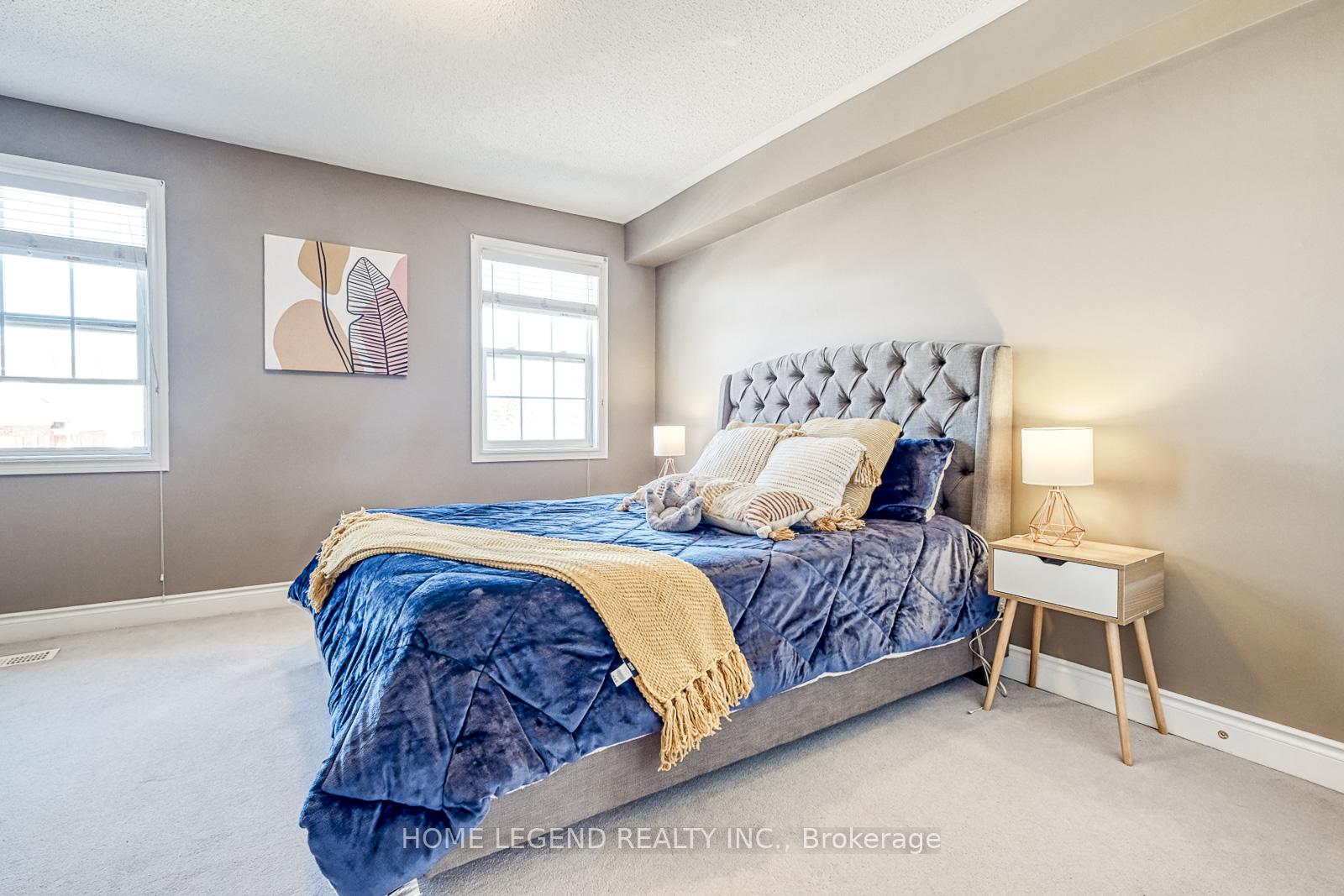 Photo 17 of 28 Loring Doolittle Court, Aurora, Aurora Village — HOMEH