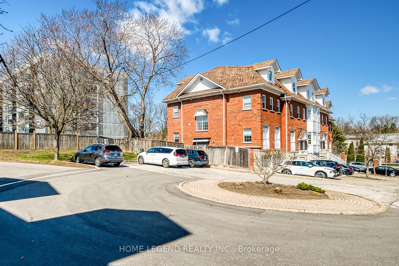 Photo 34 of 28 Loring Doolittle Court, Aurora, Aurora Village — HOMEH