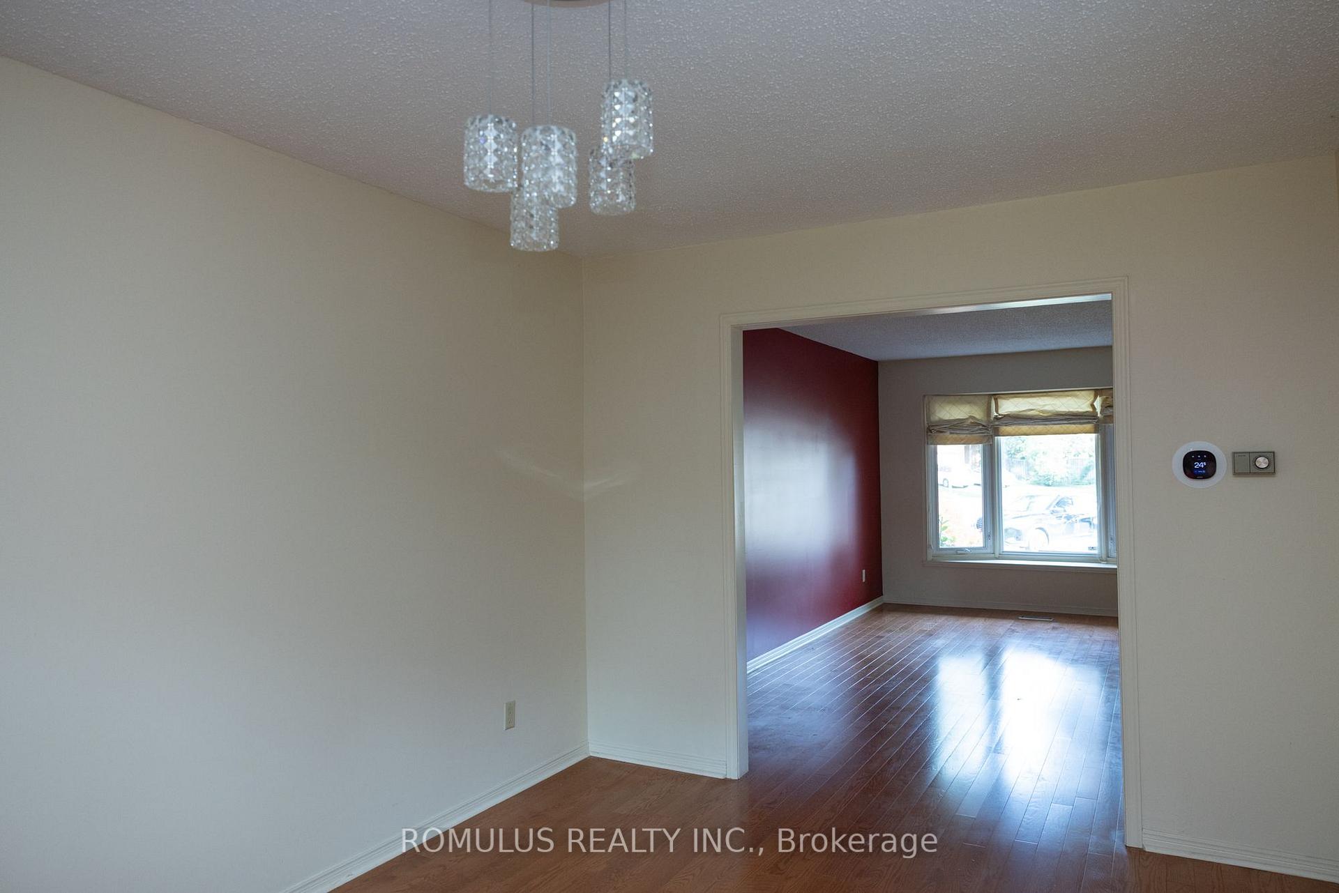Photo 9 of 280 King Andrew Drive, Mississauga, Rathwood — HOMEH