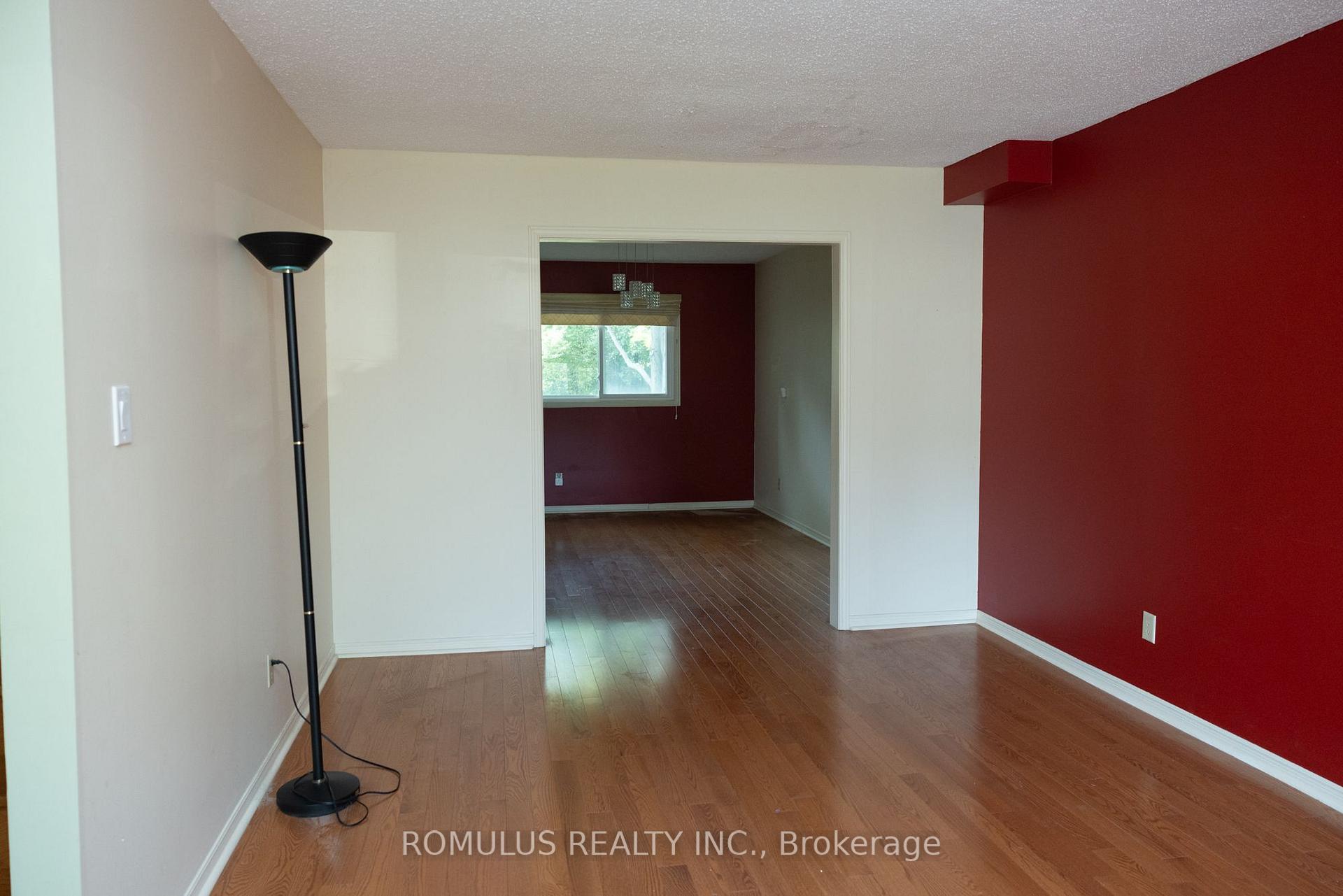 Photo 10 of 280 King Andrew Drive, Mississauga, Rathwood — HOMEH