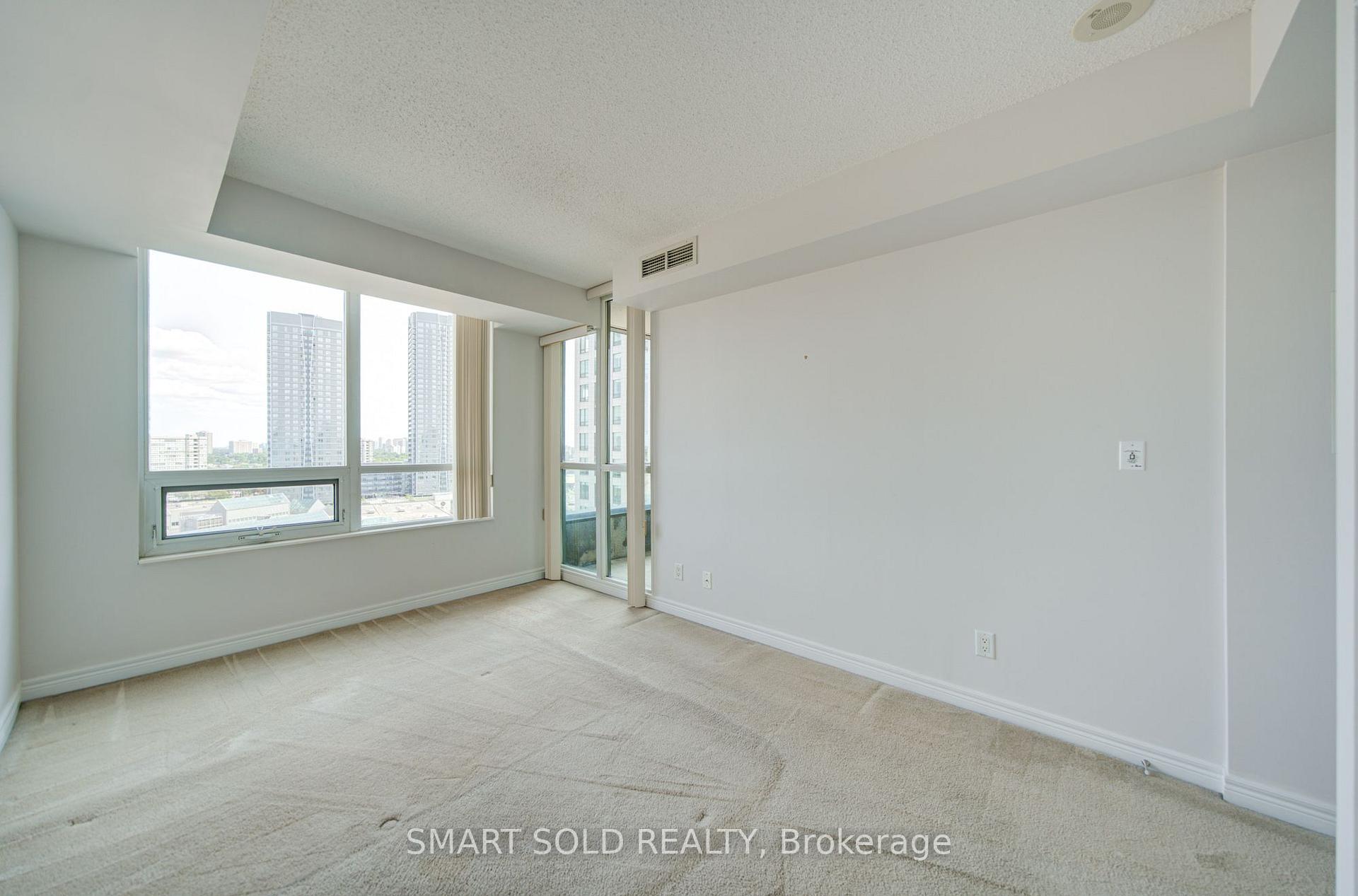 Photo 12 of Unit 1508, 100 Promenade Circle, Vaughan, Brownridge — HOMEH
