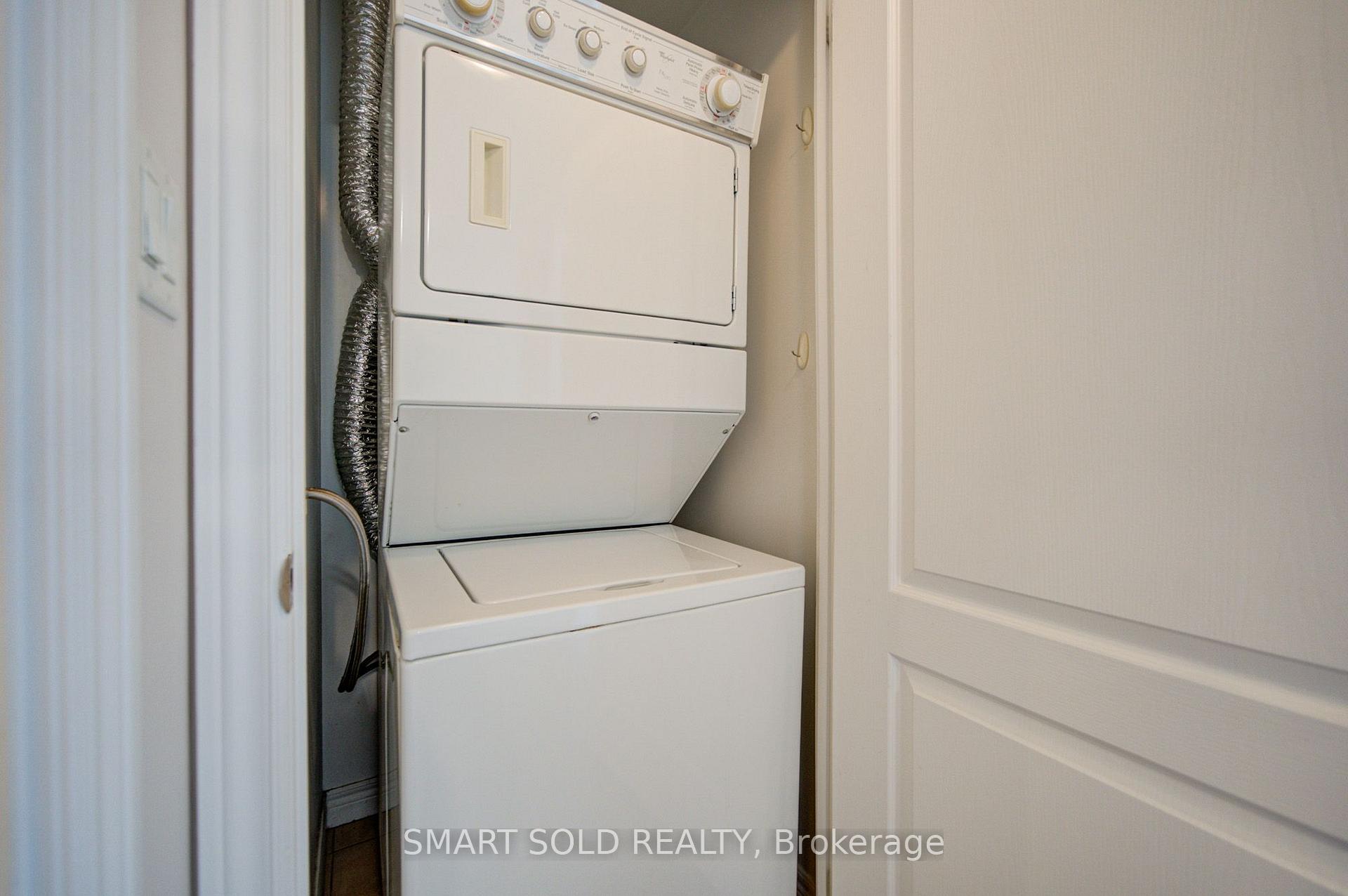 Photo 15 of Unit 1508, 100 Promenade Circle, Vaughan, Brownridge — HOMEH