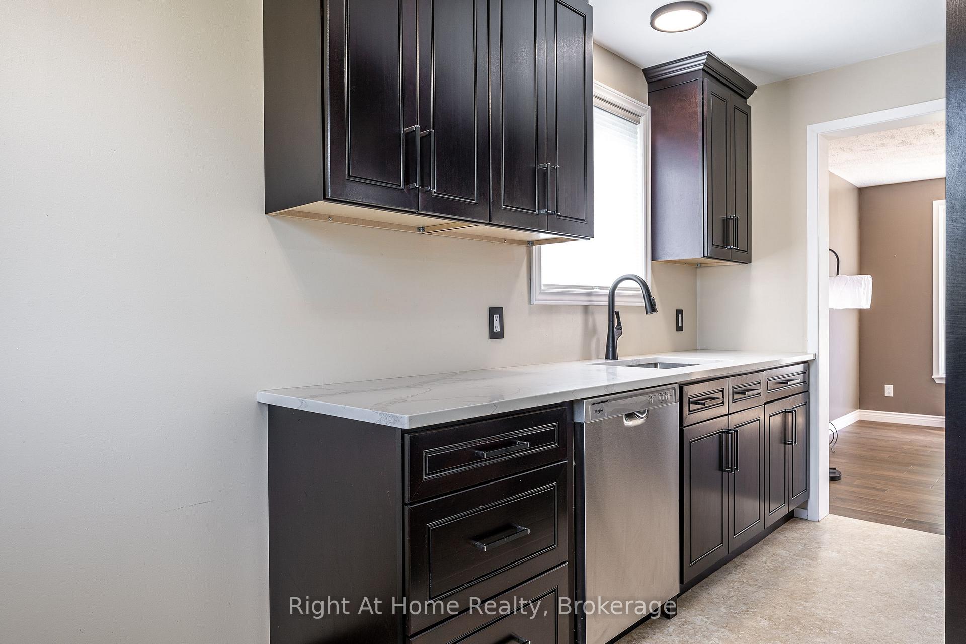 Photo 4 of 65 Maple Avenue, Stratford — HOMEH