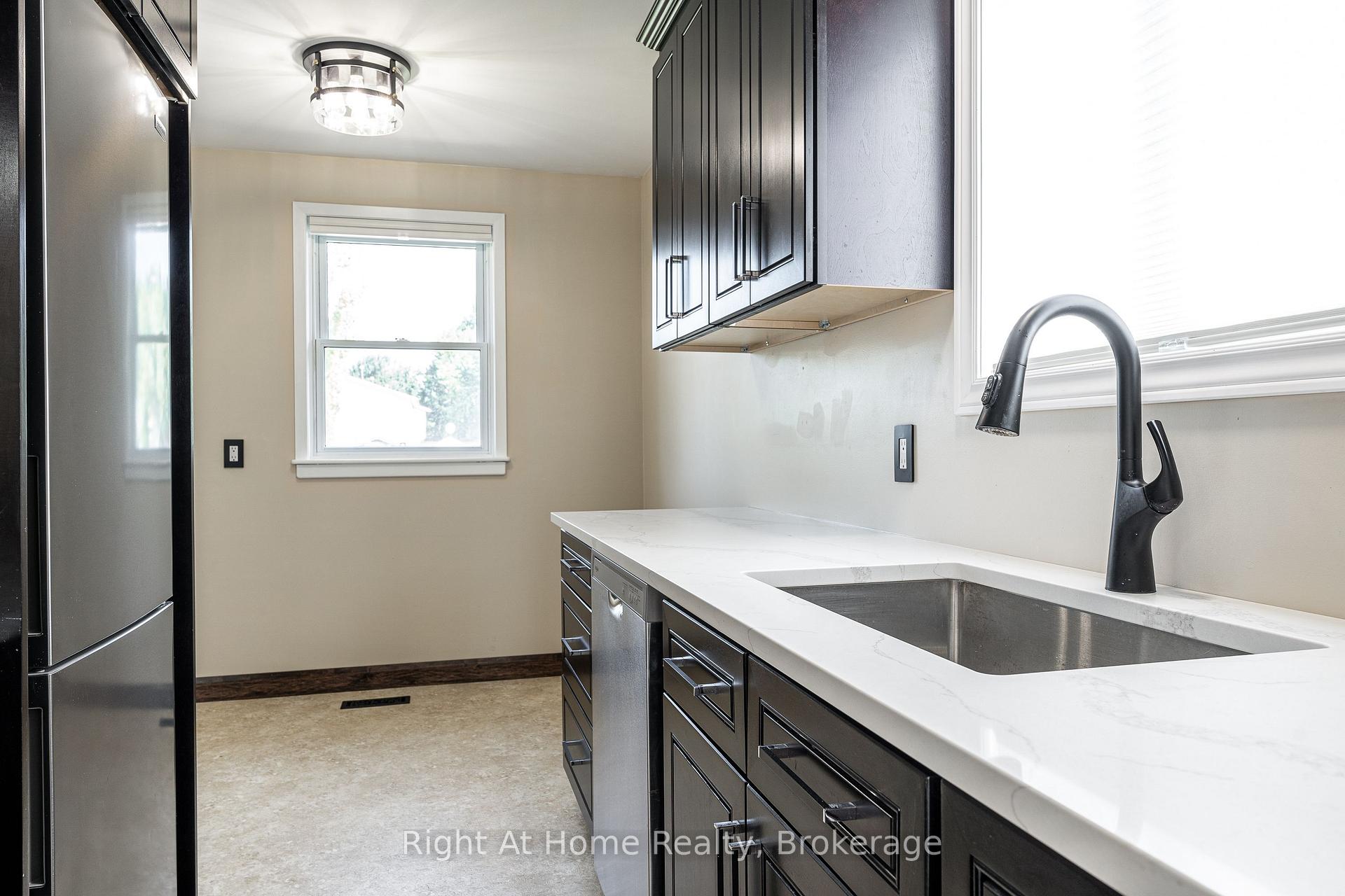 Photo 8 of 65 Maple Avenue, Stratford — HOMEH