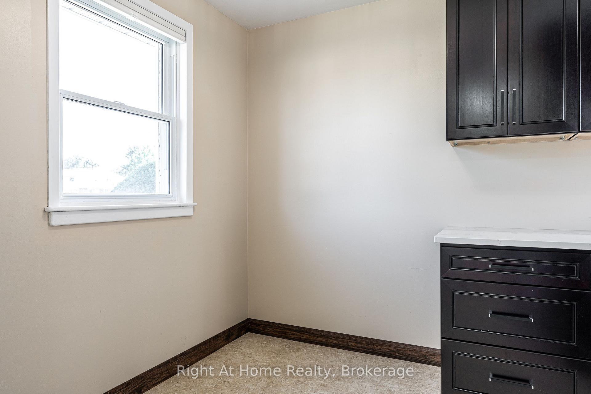 Photo 9 of 65 Maple Avenue, Stratford — HOMEH