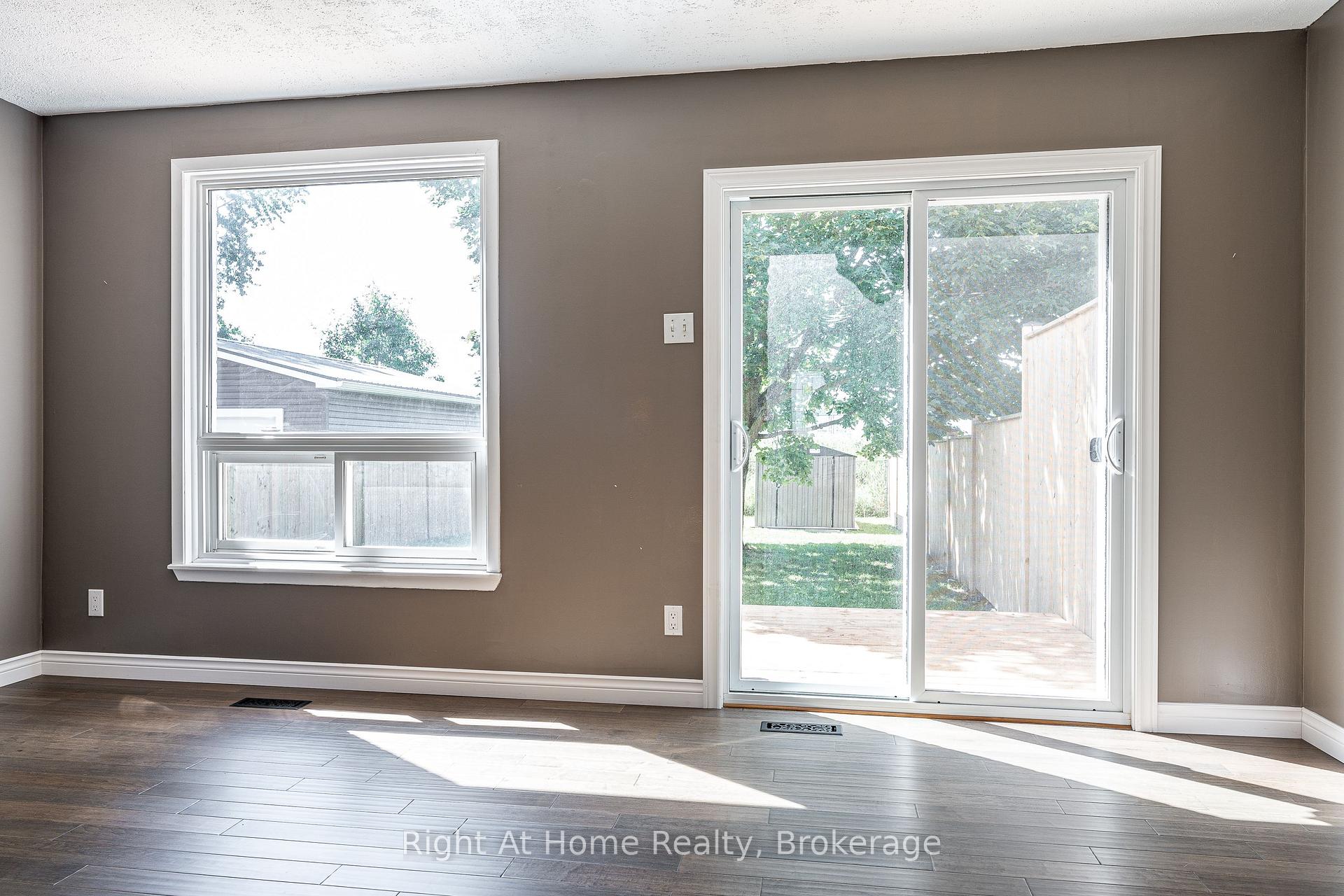Photo 12 of 65 Maple Avenue, Stratford — HOMEH