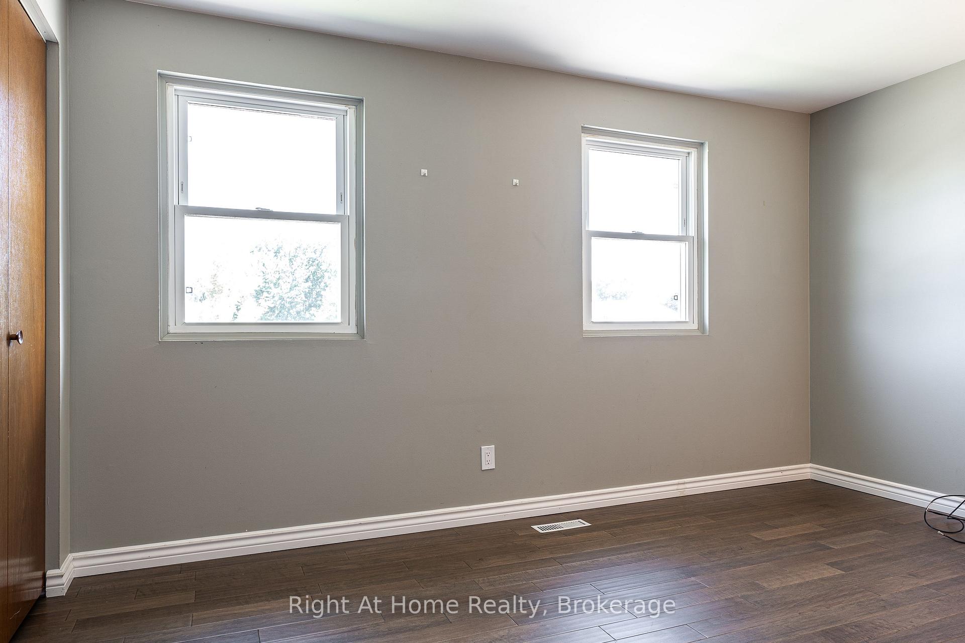 Photo 14 of 65 Maple Avenue, Stratford — HOMEH