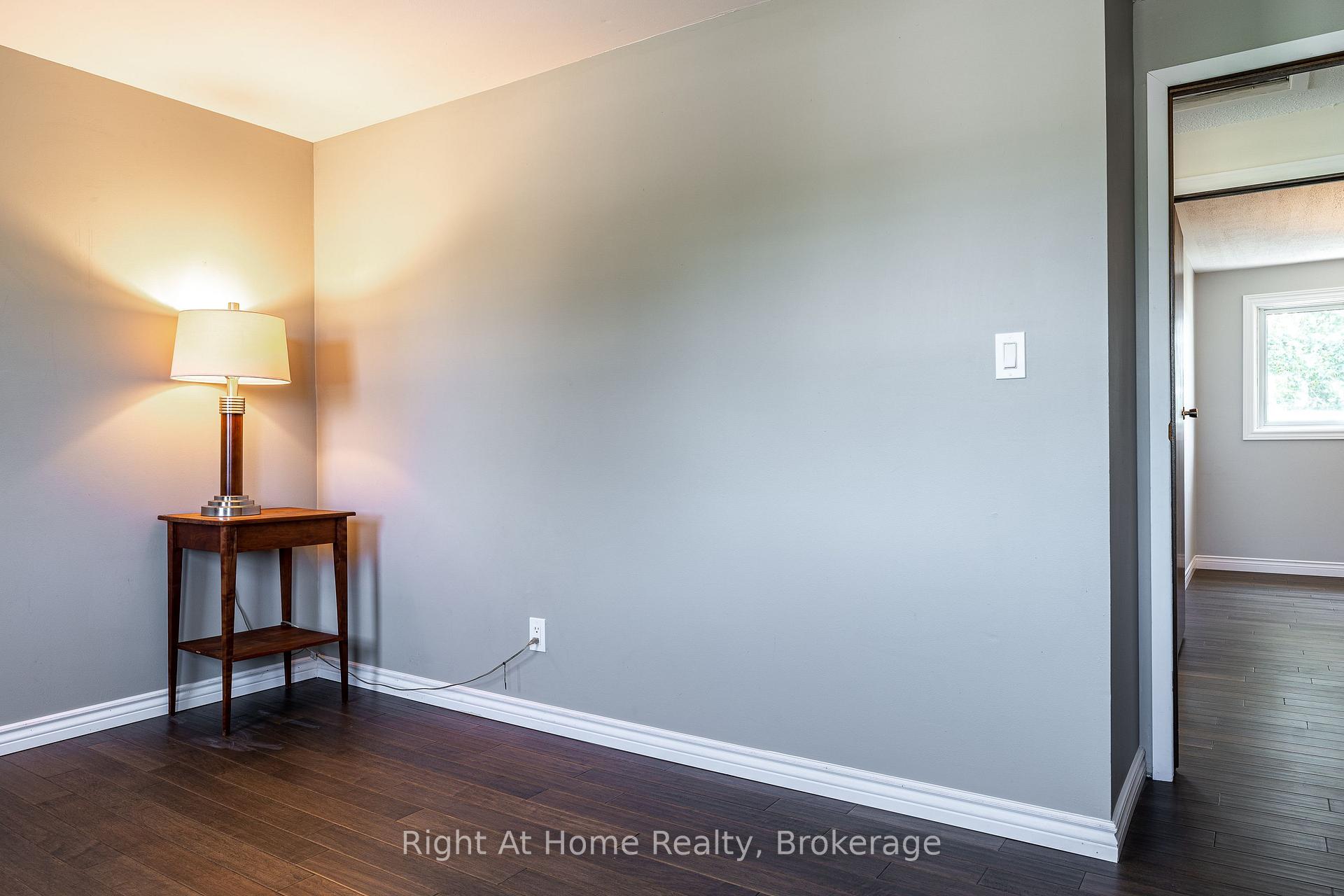 Photo 17 of 65 Maple Avenue, Stratford — HOMEH