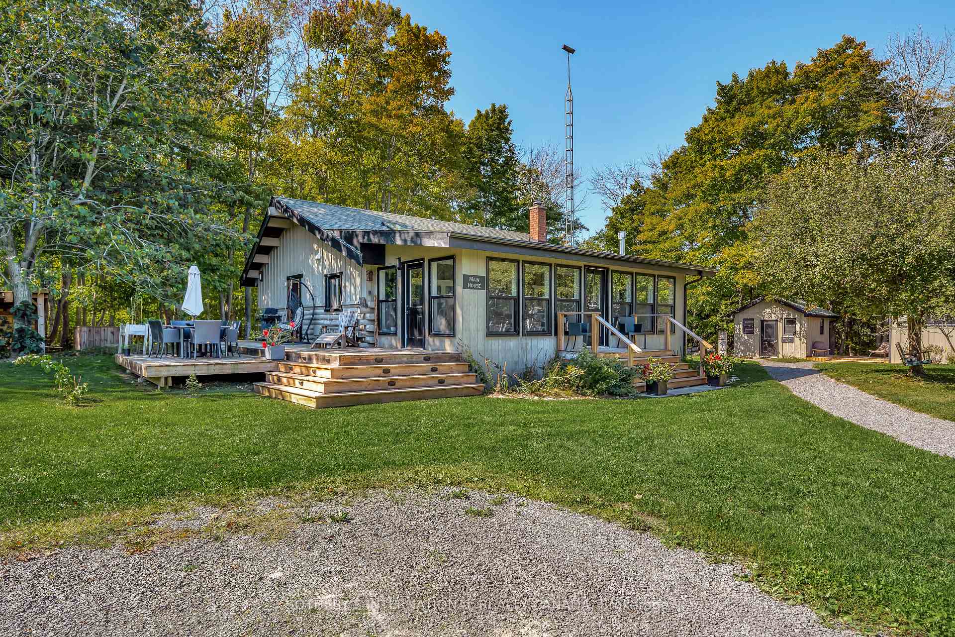 Photo 2 of 220 Easterbrook Road S, Prince Edward County, Athol Ward — HOMEH