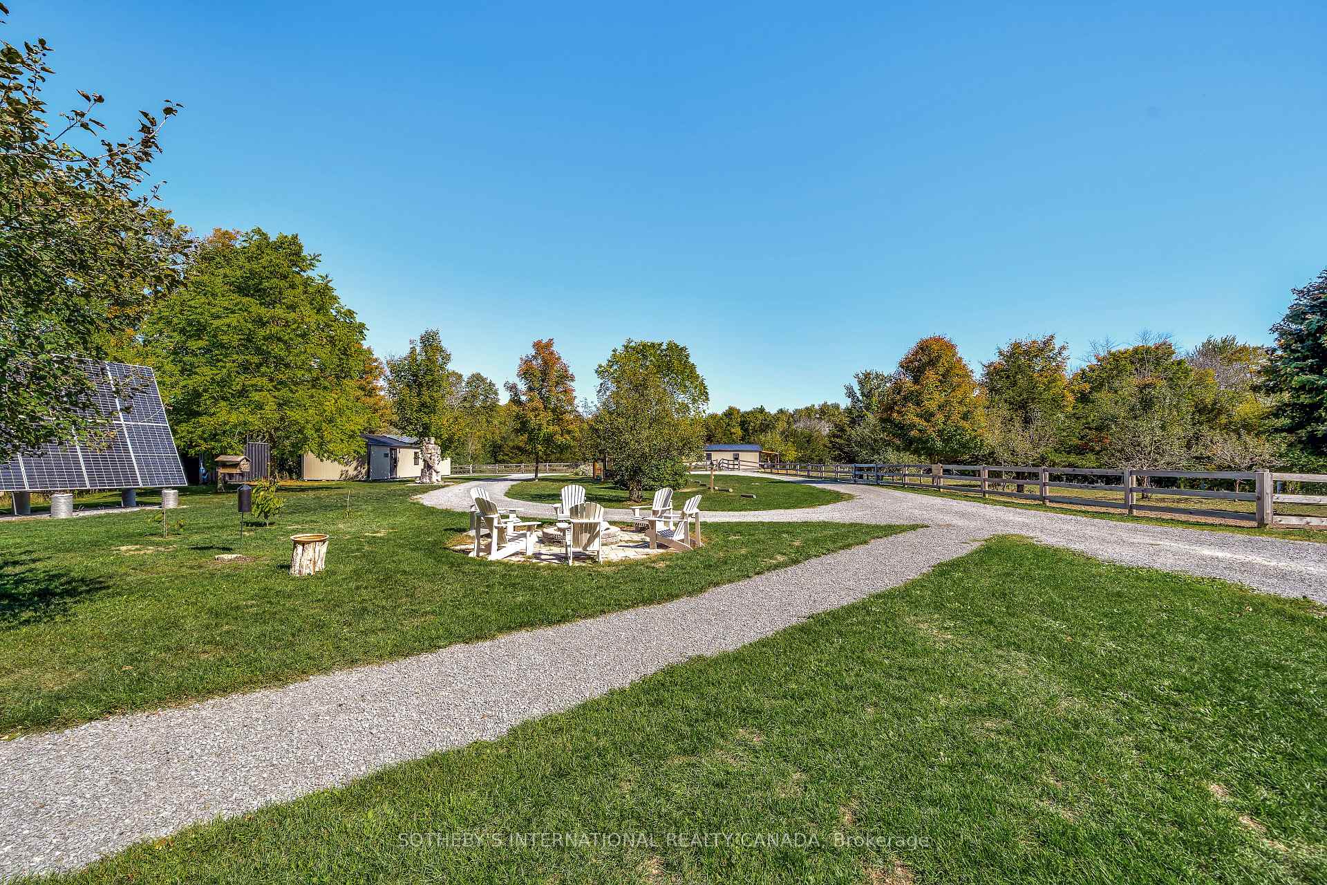 Photo 3 of 220 Easterbrook Road S, Prince Edward County, Athol Ward — HOMEH