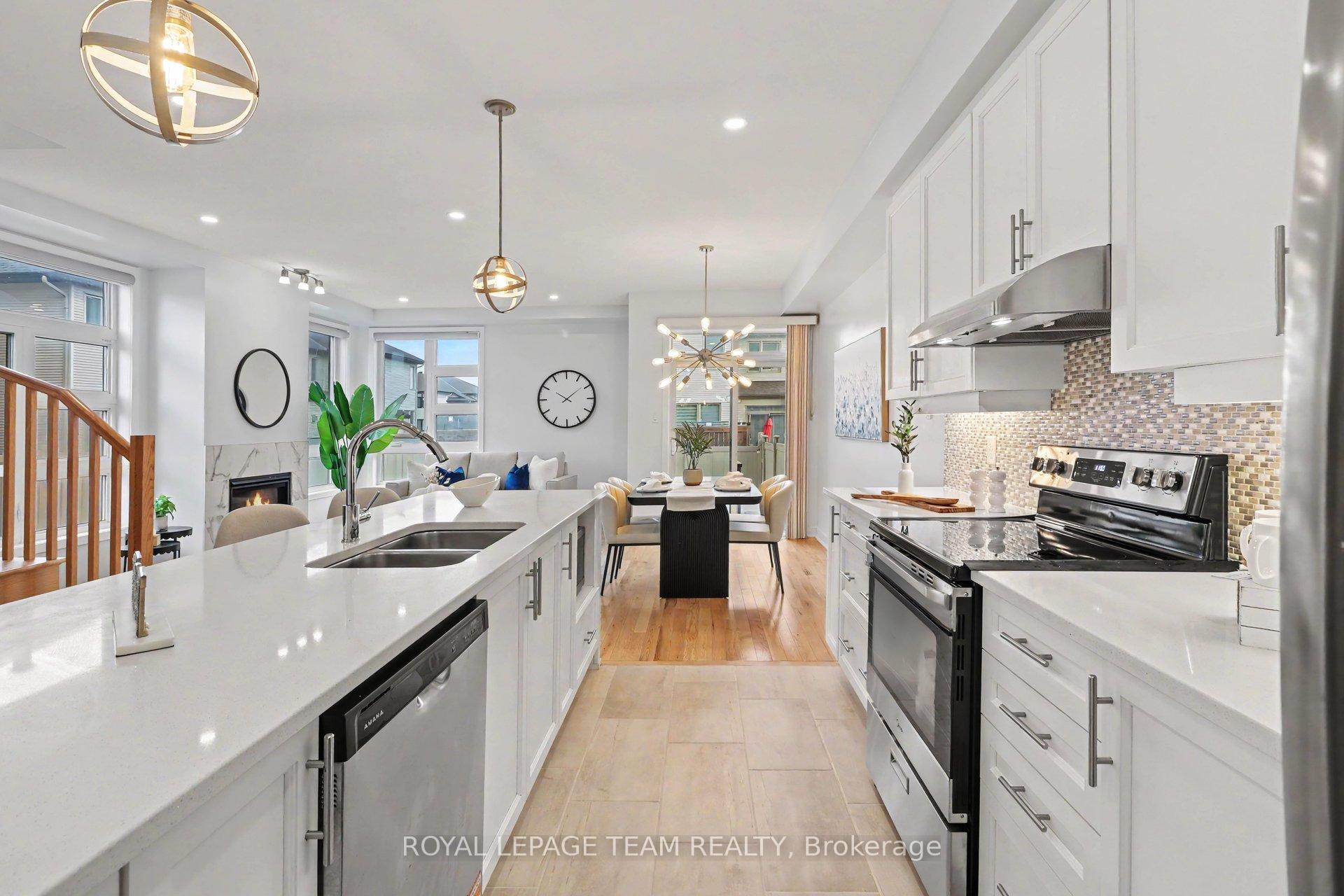 Photo 13 of 590 Triangle Street, Ottawa, Kanata - Emerald Meadows/Trailwest — HOMEH