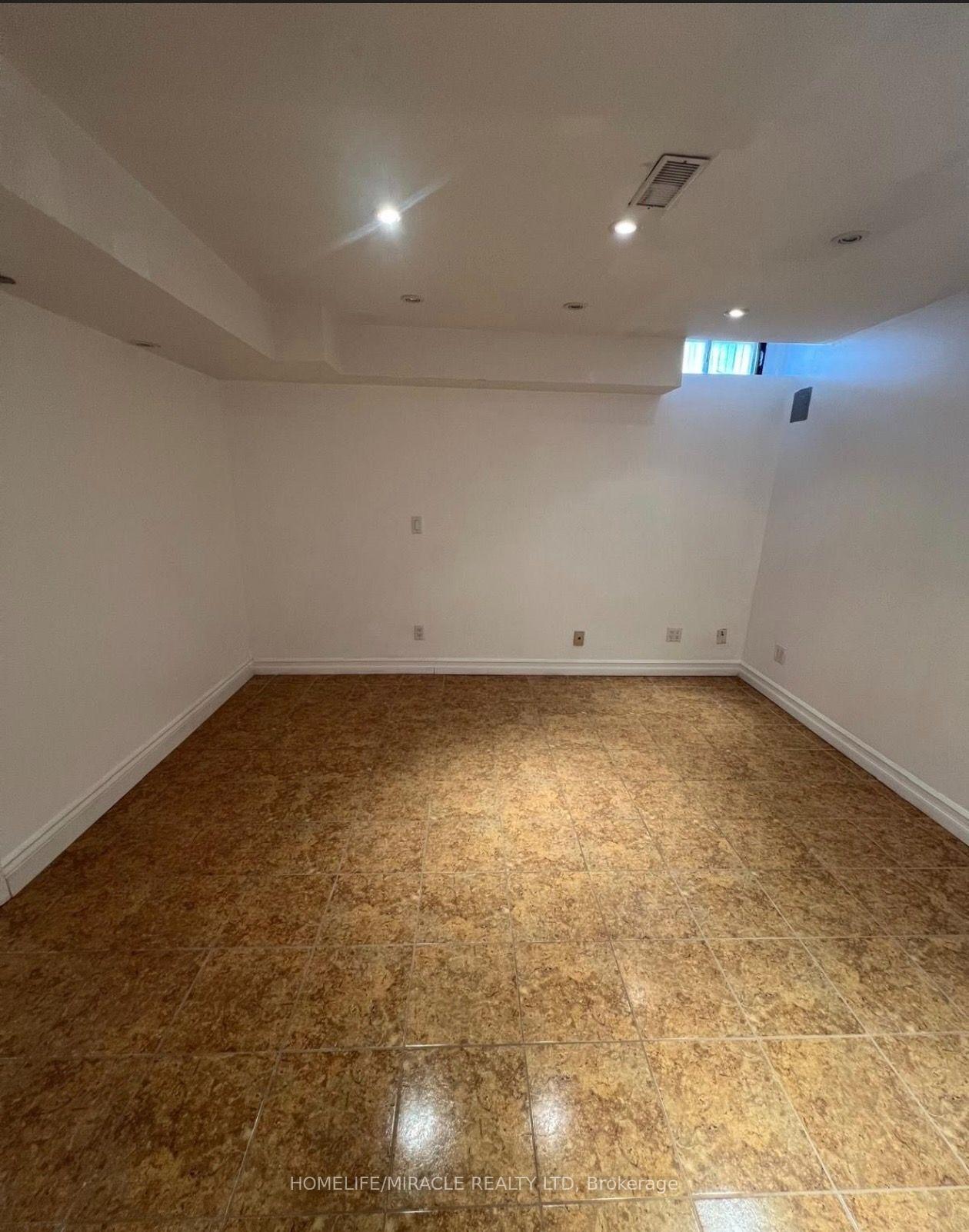 Photo 2 of Unit Basement, 6 Adams Park Gate, Scarborough, Centennial Scarborough — HOMEH